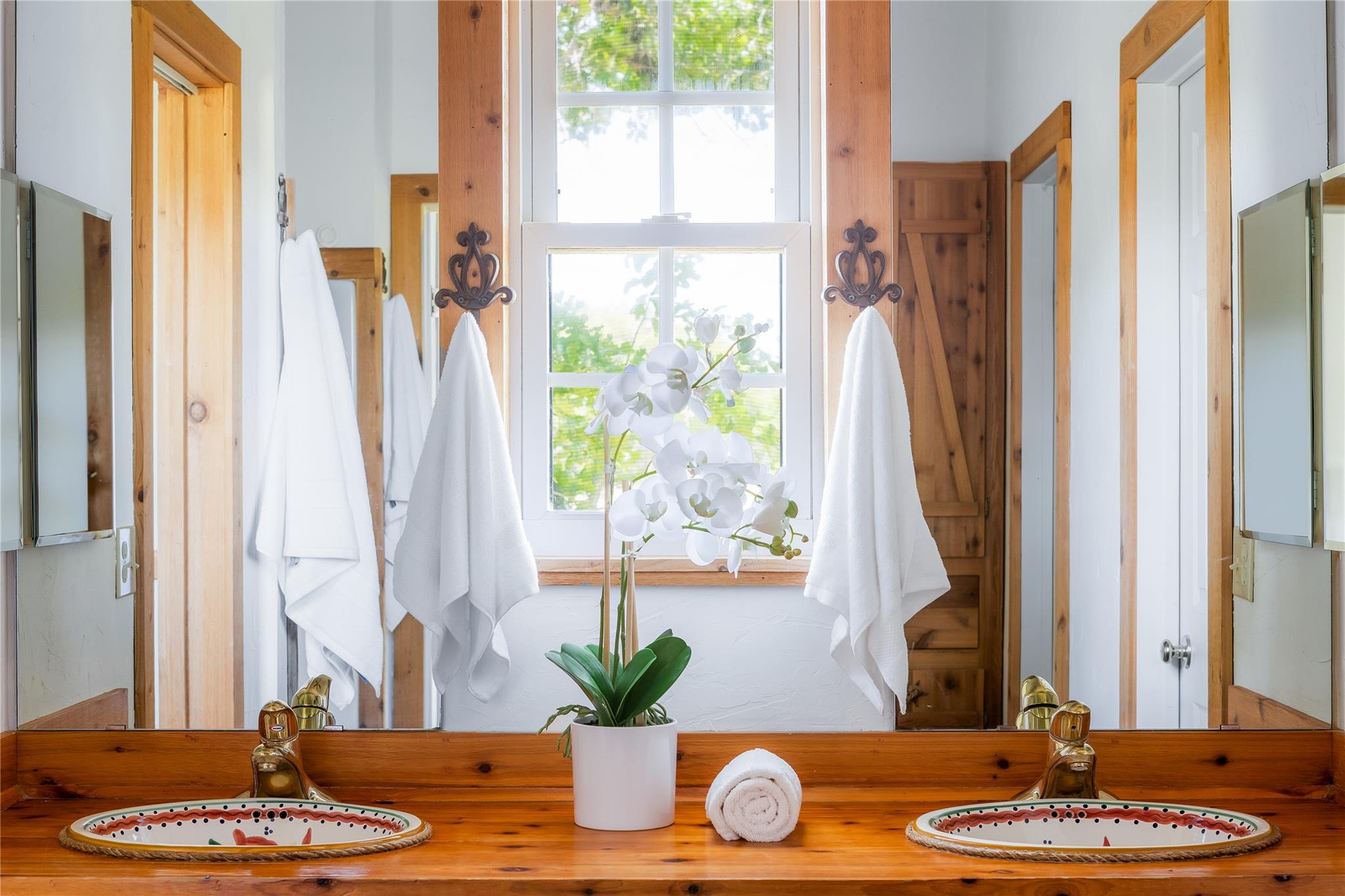 Image 22 of 29 For 9695 W Us 290 Highway