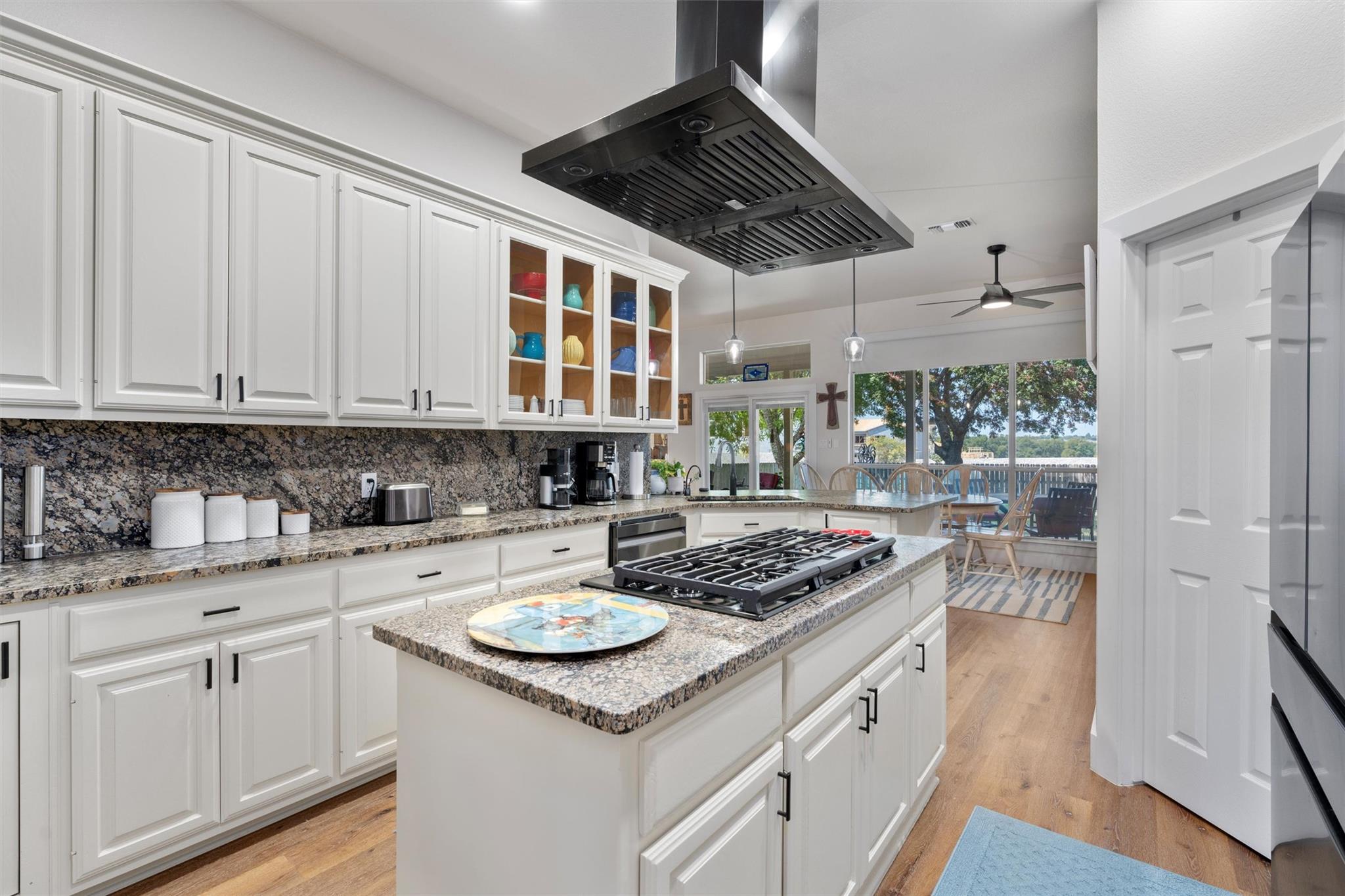 Image 25 of 35 For 8000 County Road 110 Rd