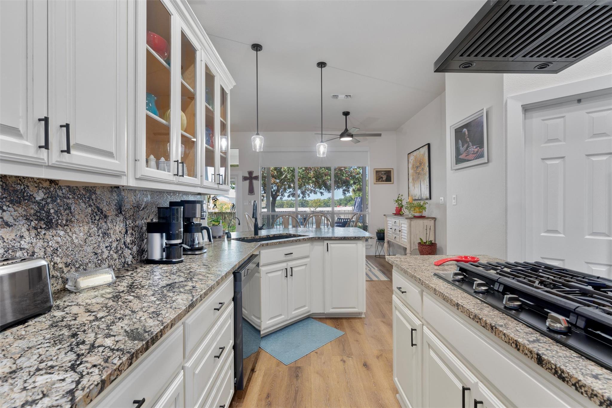 Image 26 of 35 For 8000 County Road 110 Rd