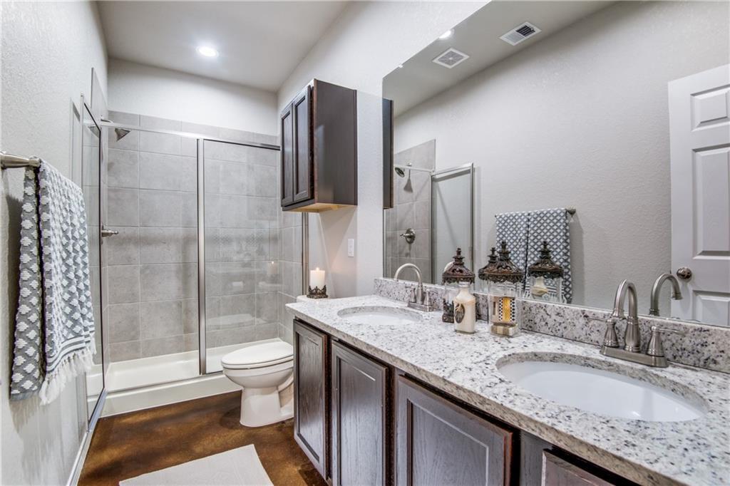 Image 14 of 17 For 1112 Renee Way