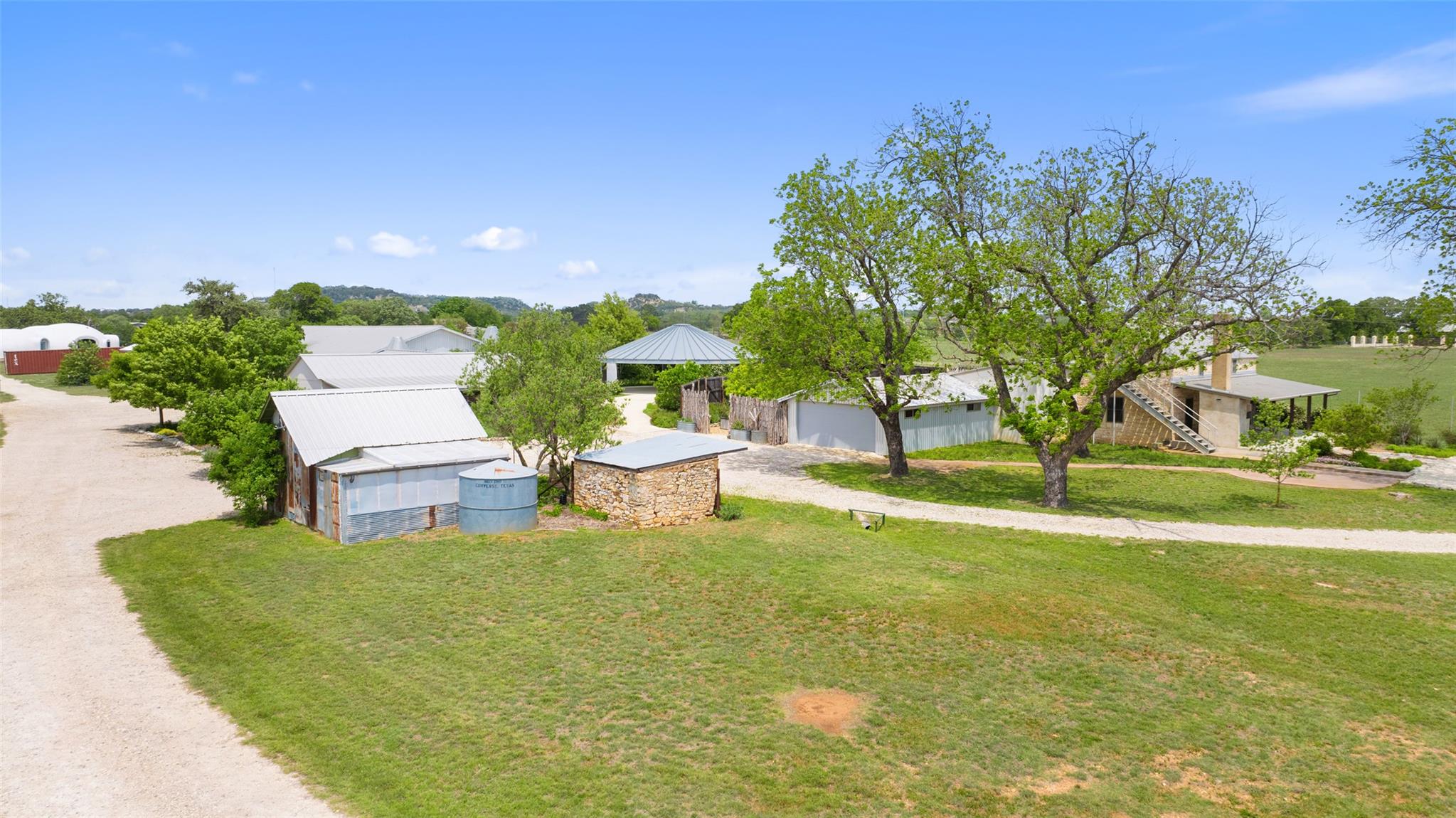 Details for 208 Danos Dr, Fredericksburg, TX 78624