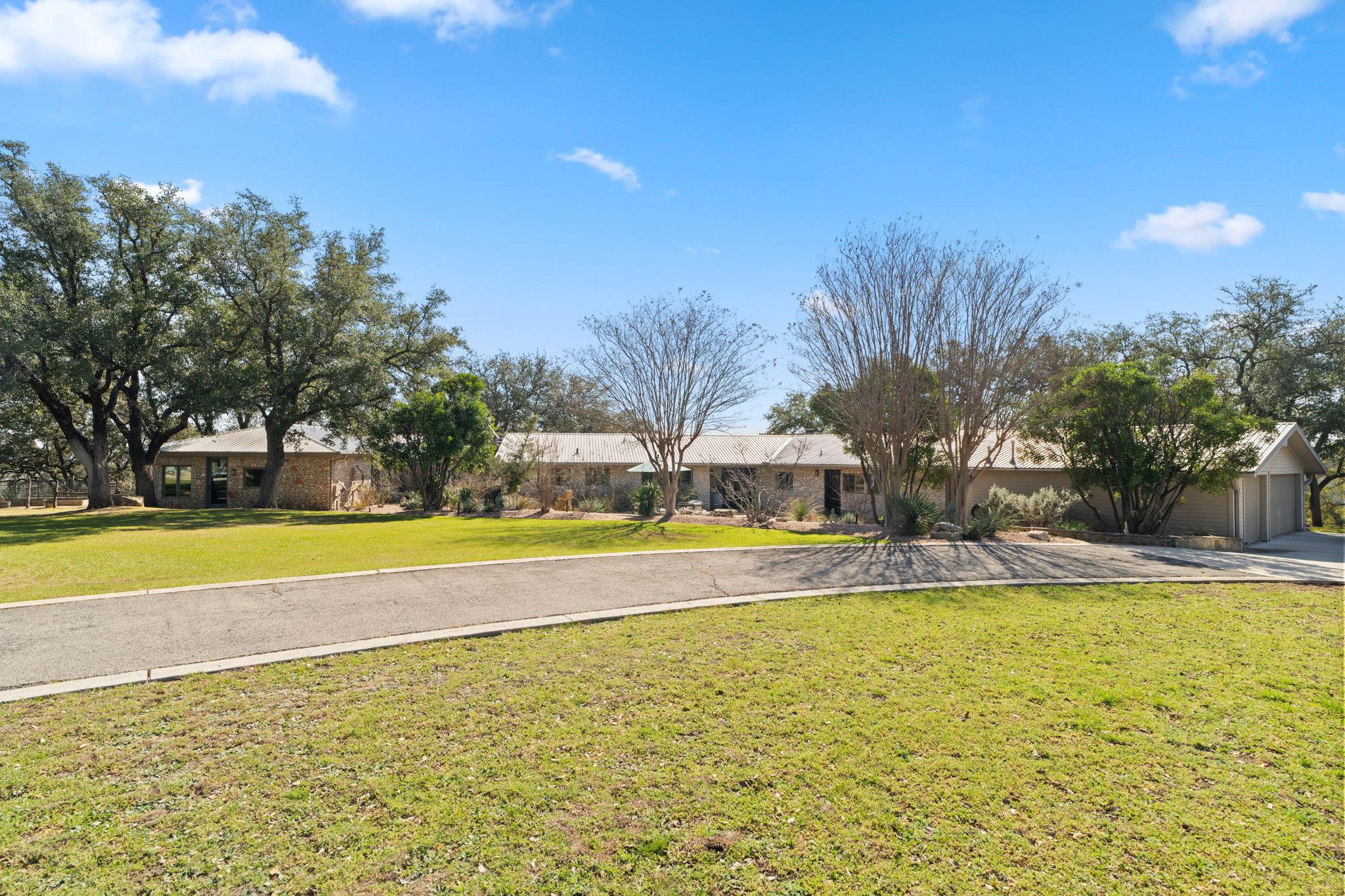 Details for 2910 Fall Creek Rd, Spicewood, TX 78669