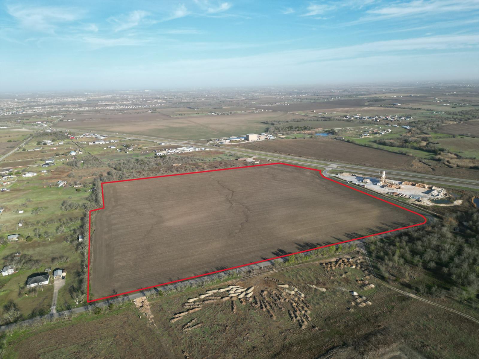 Image 3 of 5 For 00 Ballerstedt Rd