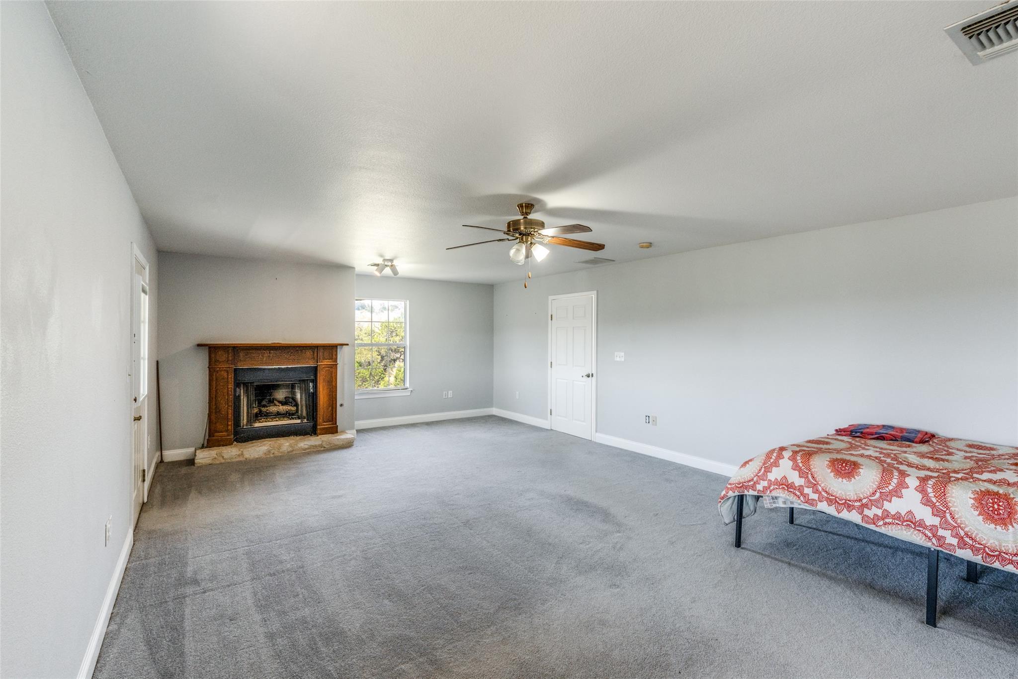 Image 14 of 36 For 34970 Smithson Valley Rd