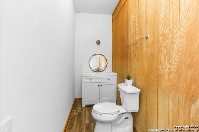 Image 23 of 50 For 1433 Riviera Dr
