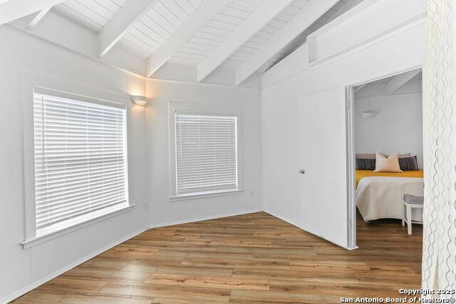 Image 26 of 50 For 1433 Riviera Dr