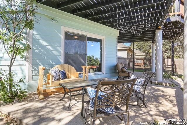 Image 37 of 50 For 1433 Riviera Dr