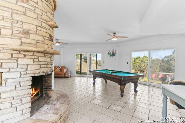 Image 8 of 50 For 1433 Riviera Dr