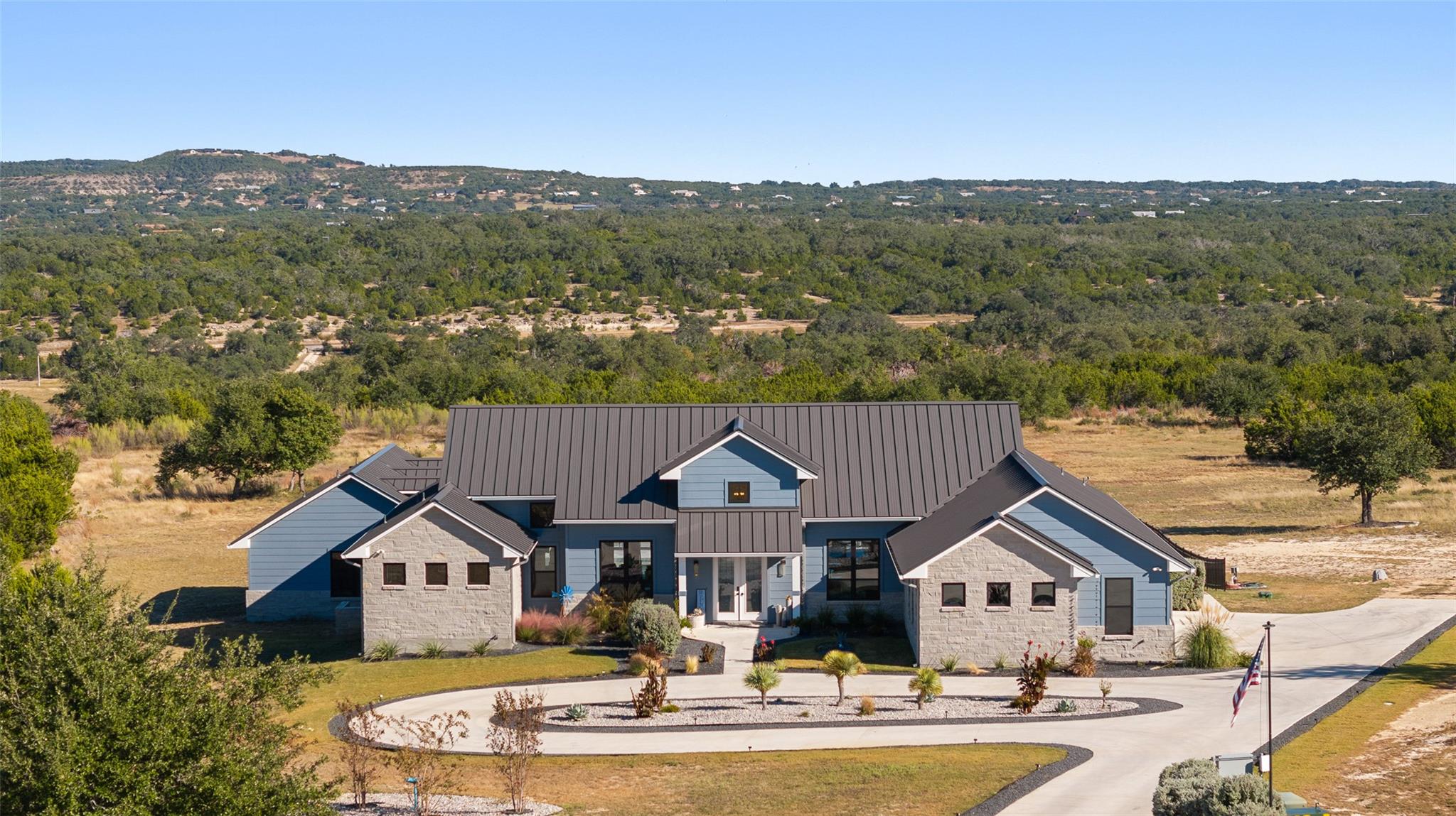 Image 16 of 39 For 205 Flat Rock Way