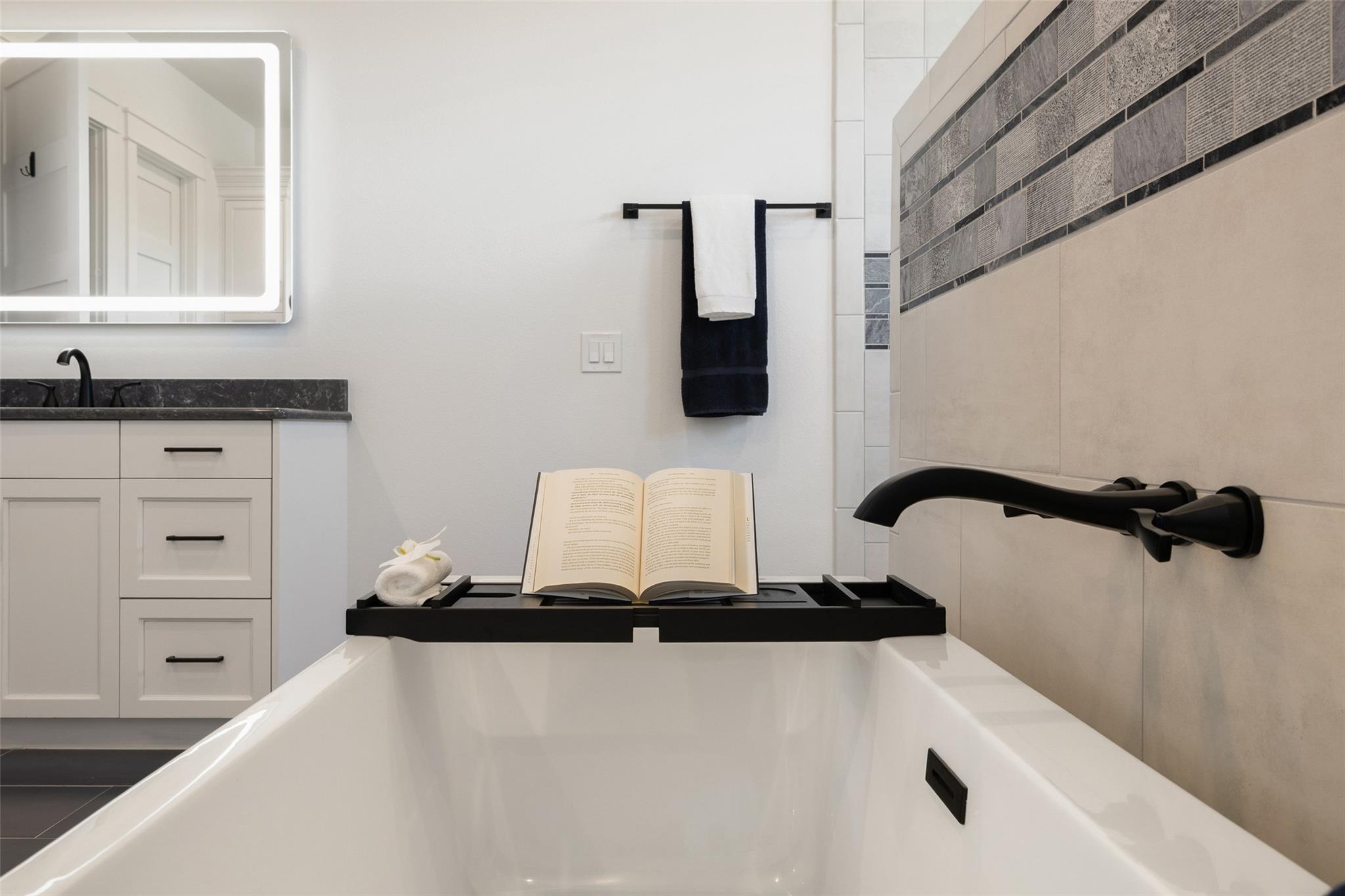 Image 27 of 39 For 205 Flat Rock Way