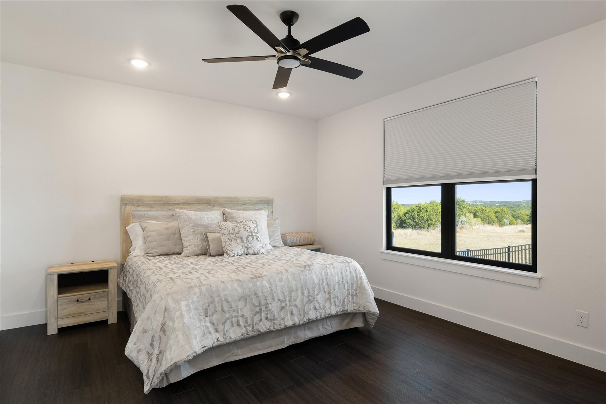 Image 32 of 39 For 205 Flat Rock Way