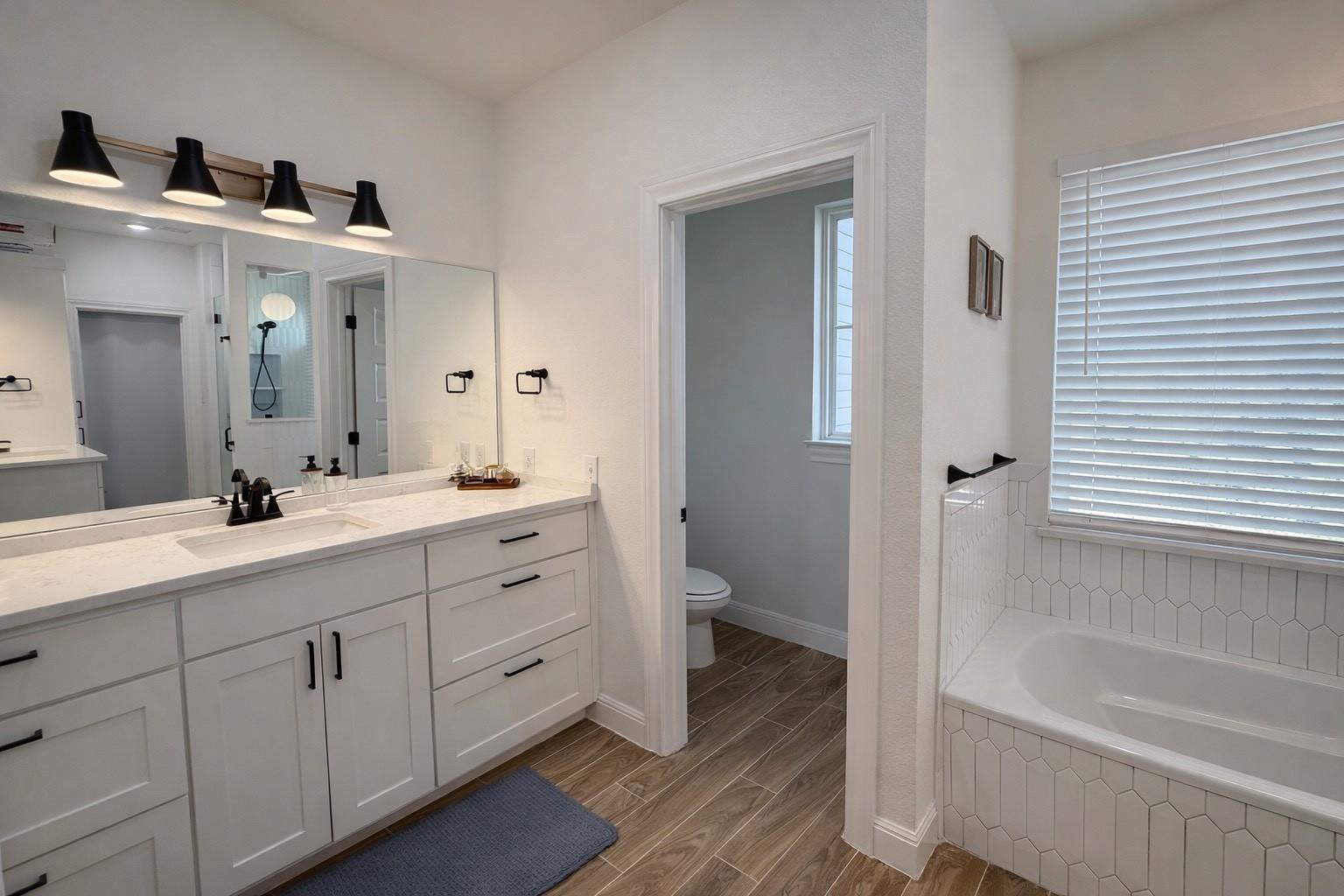 Image 8 of 20 For 1680 County Road 302