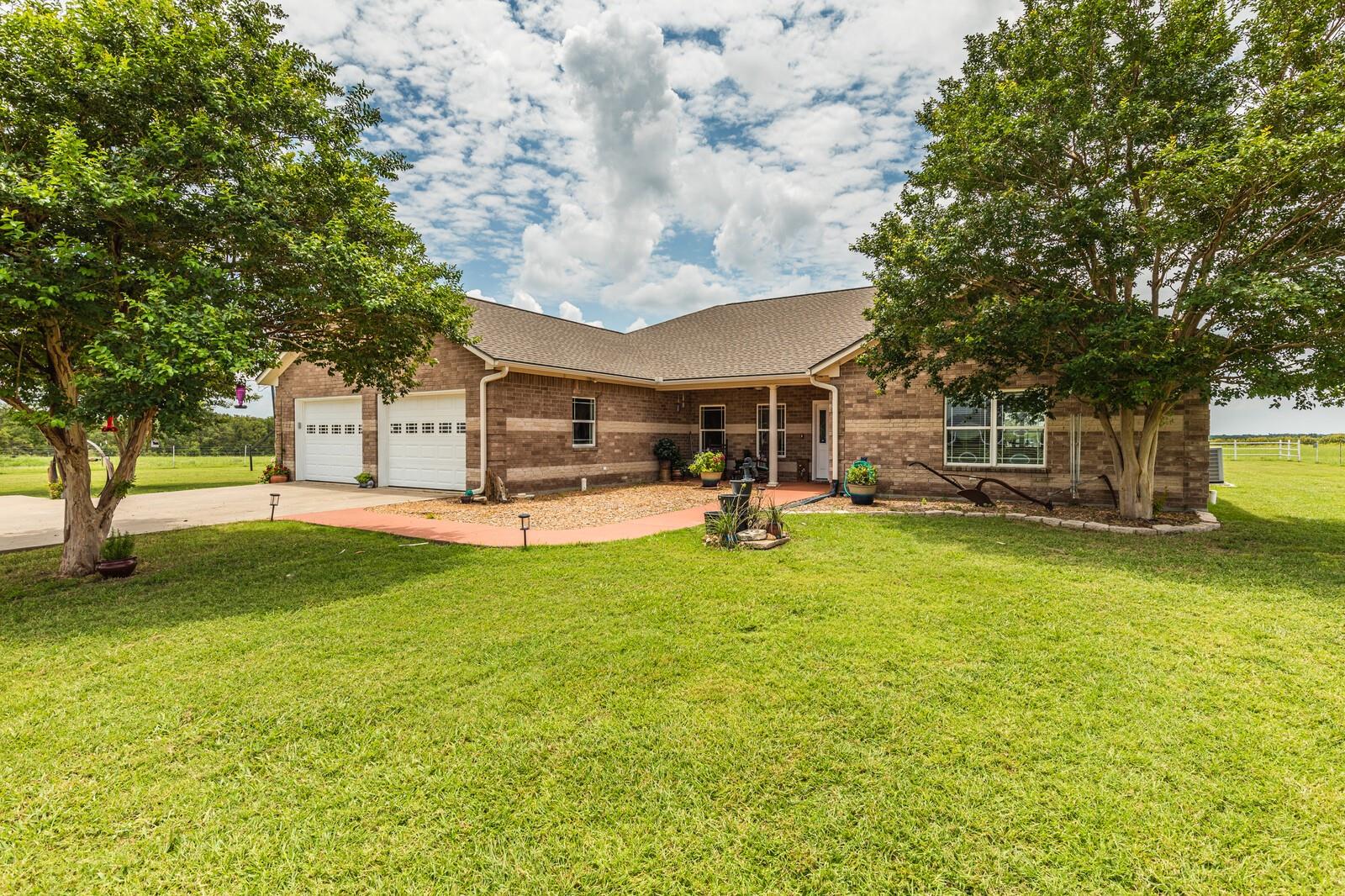 Details for 734 Fm 485  , Cameron, TX 76520