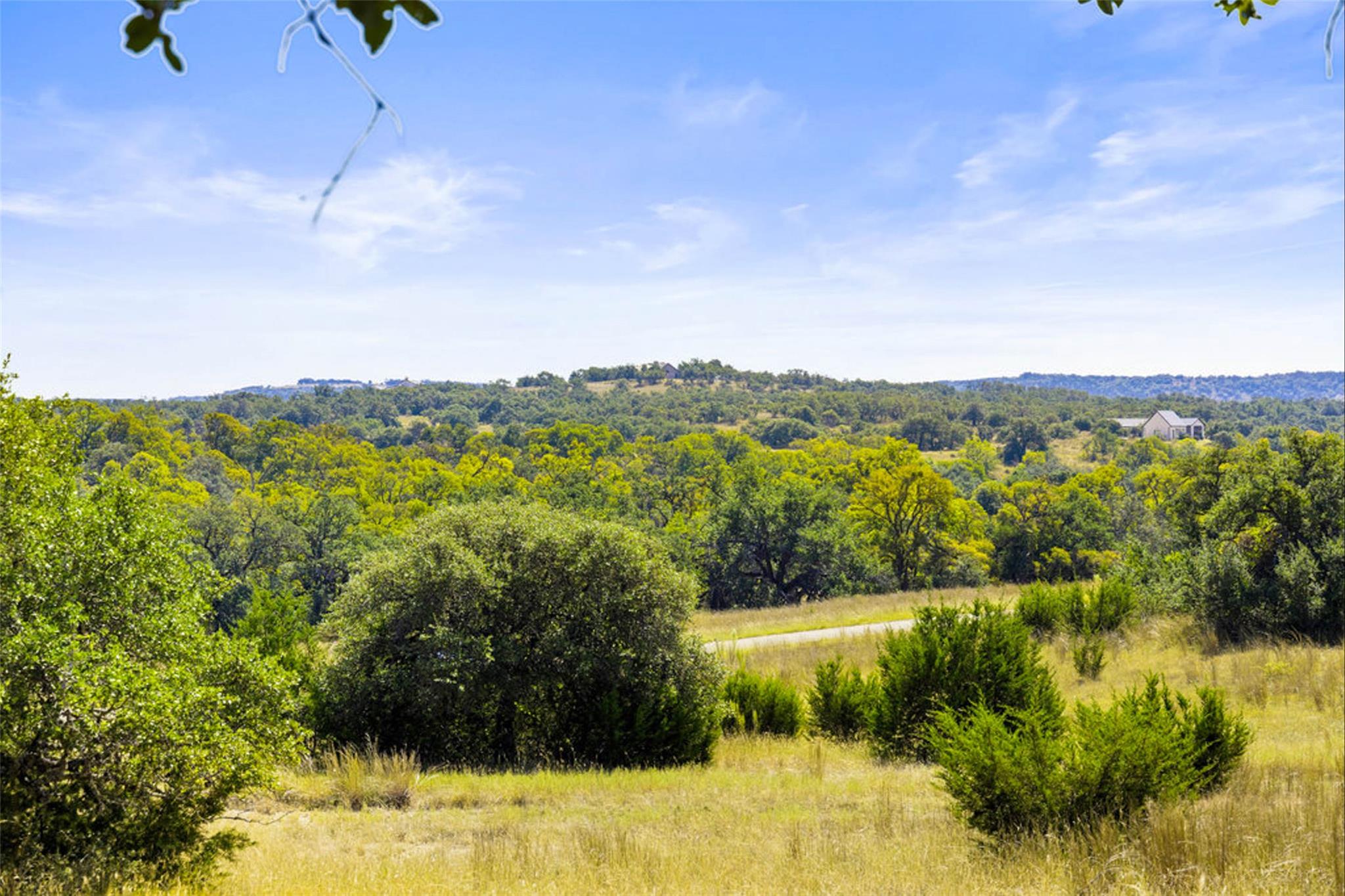 Image 17 of 40 For 1655 Walnut Springs Rd