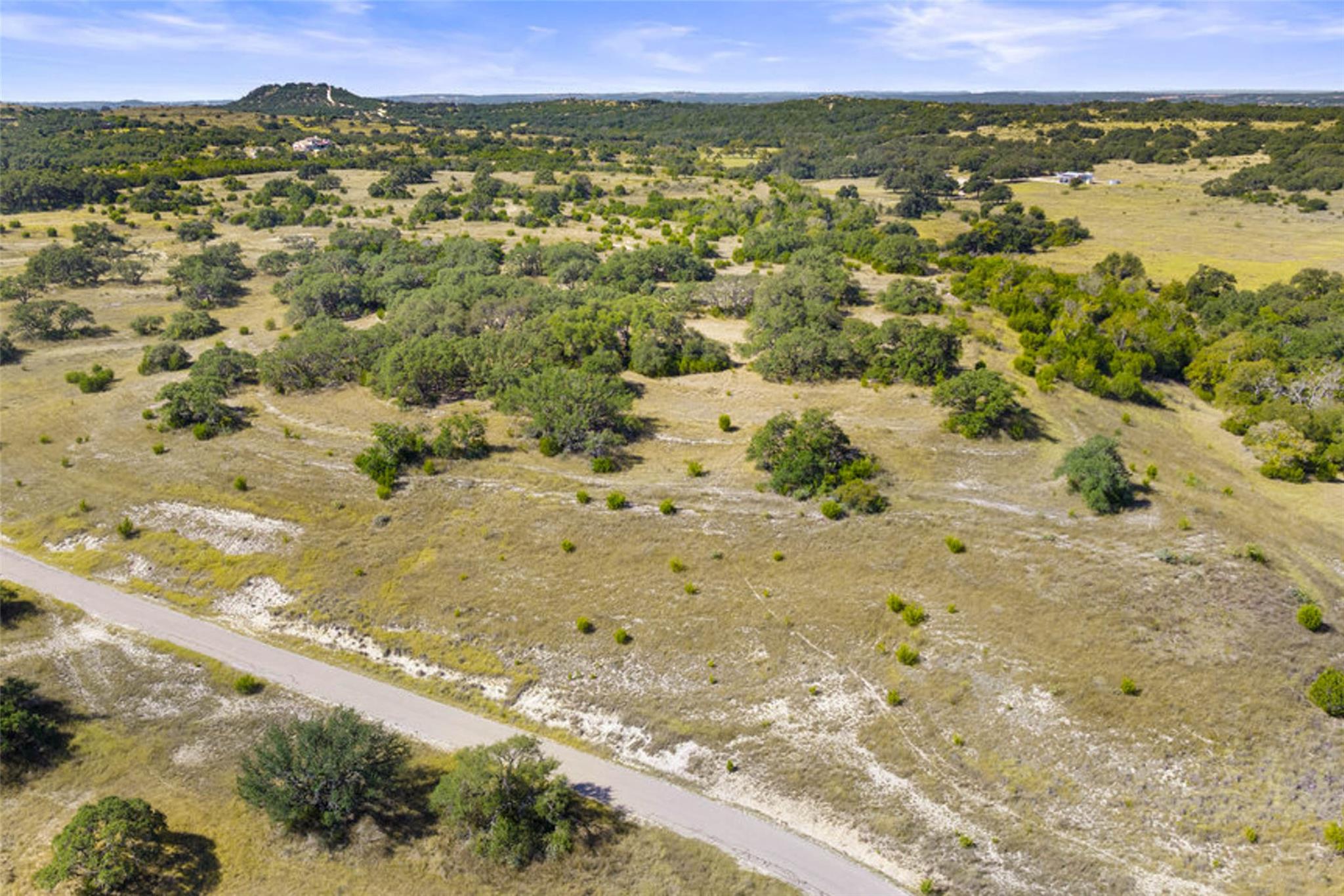 Image 7 of 40 For 1655 Walnut Springs Rd