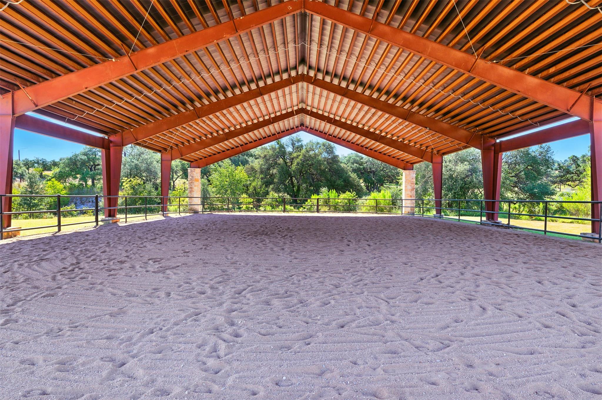 Image 38 of 40 For 753 Sunset Dr