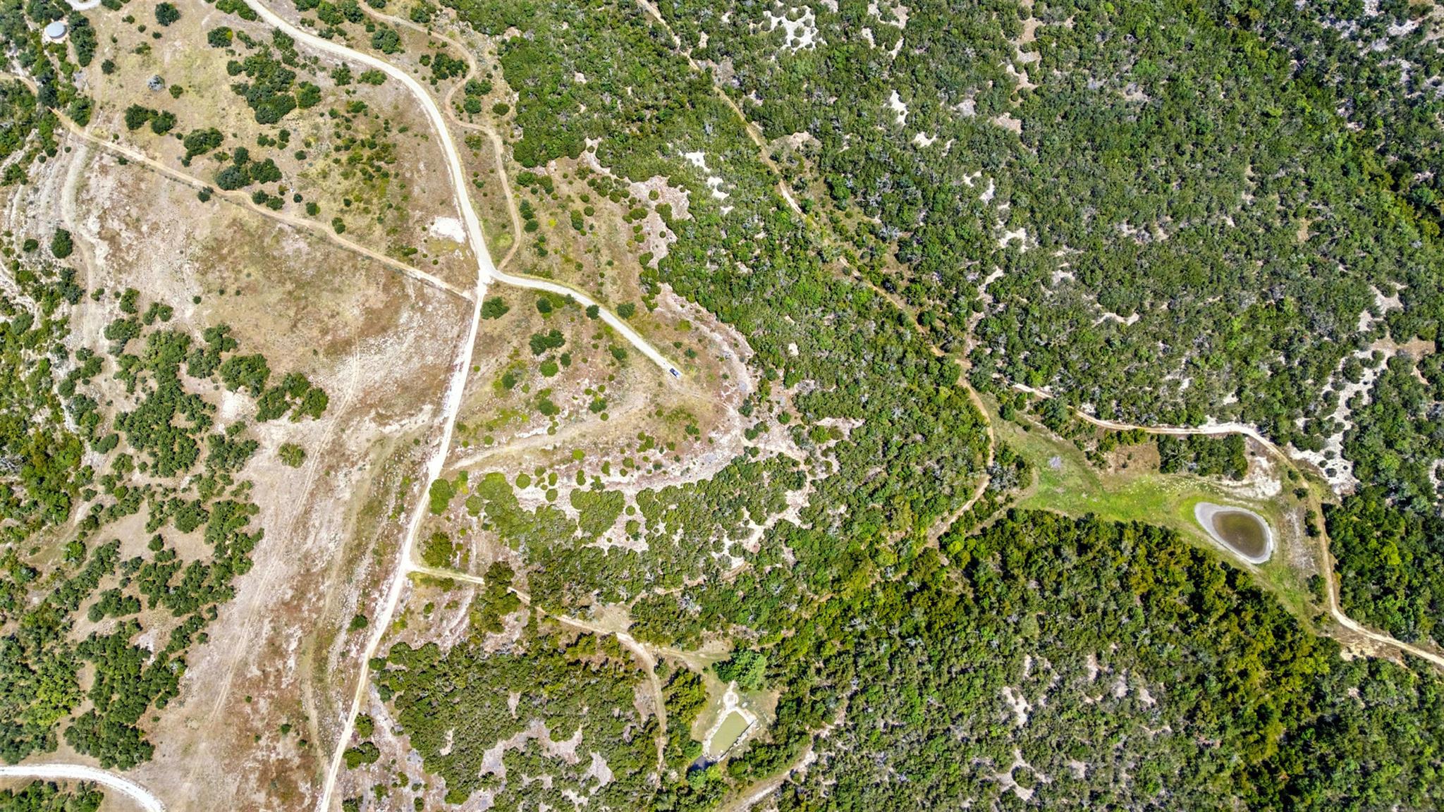 Image 5 of 40 For 753 Sunset Dr