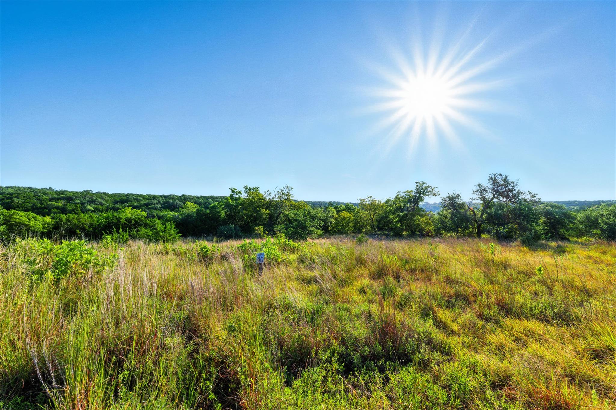 Image 9 of 40 For 753 Sunset Dr