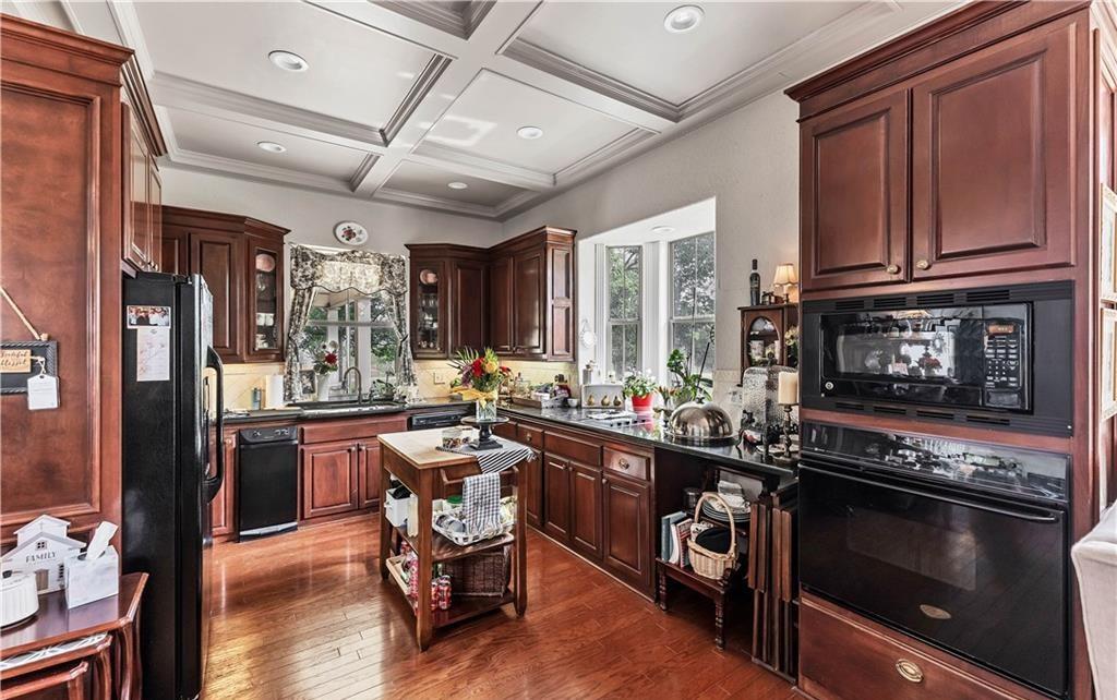 Image 18 of 18 For 2501 Green Valley Rd