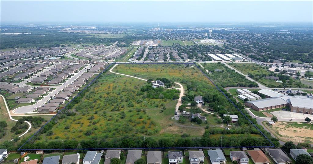 Image 3 of 18 For 2501 Green Valley Rd