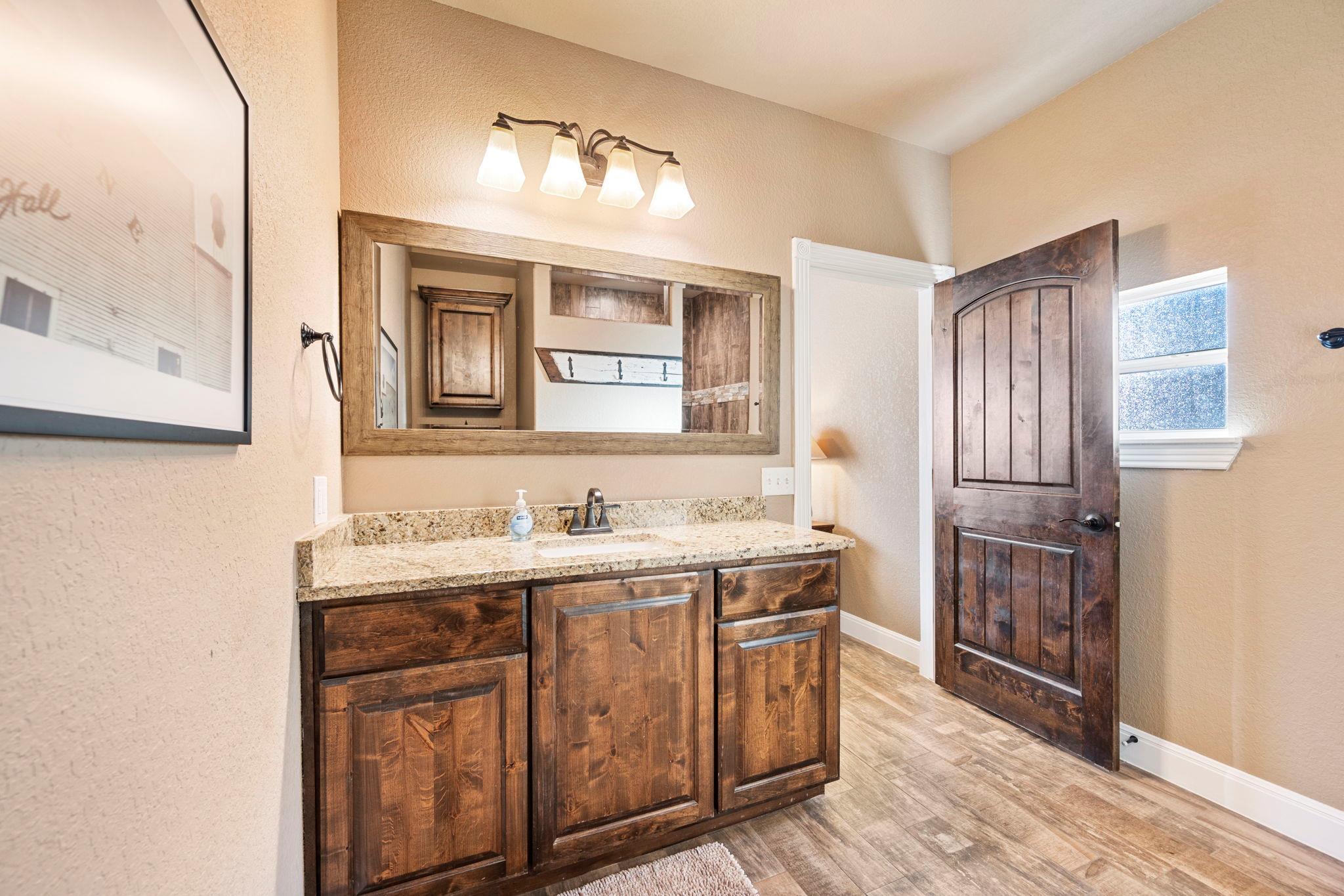 Image 11 of 27 For 198 River Villas Ct 3