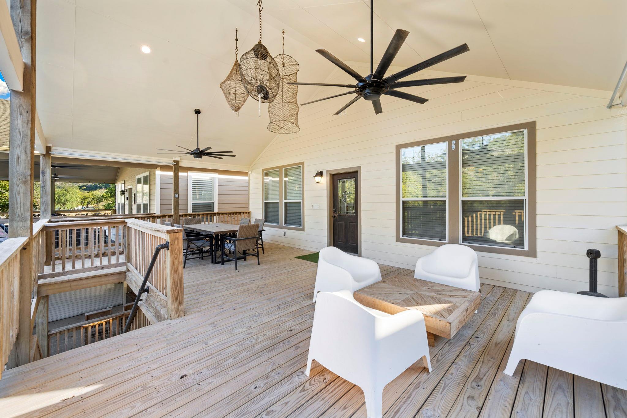 Image 22 of 27 For 198 River Villas Ct 3