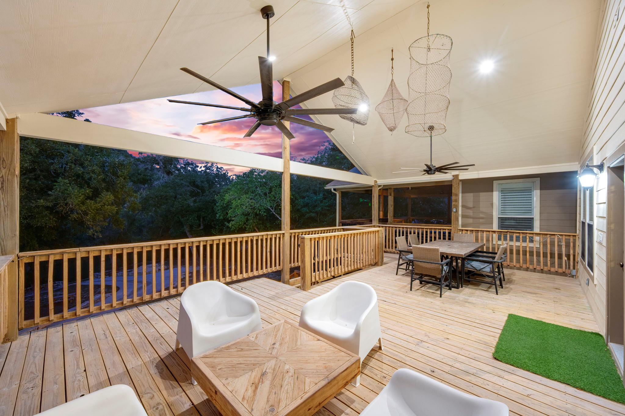 Image 4 of 27 For 198 River Villas Ct 3