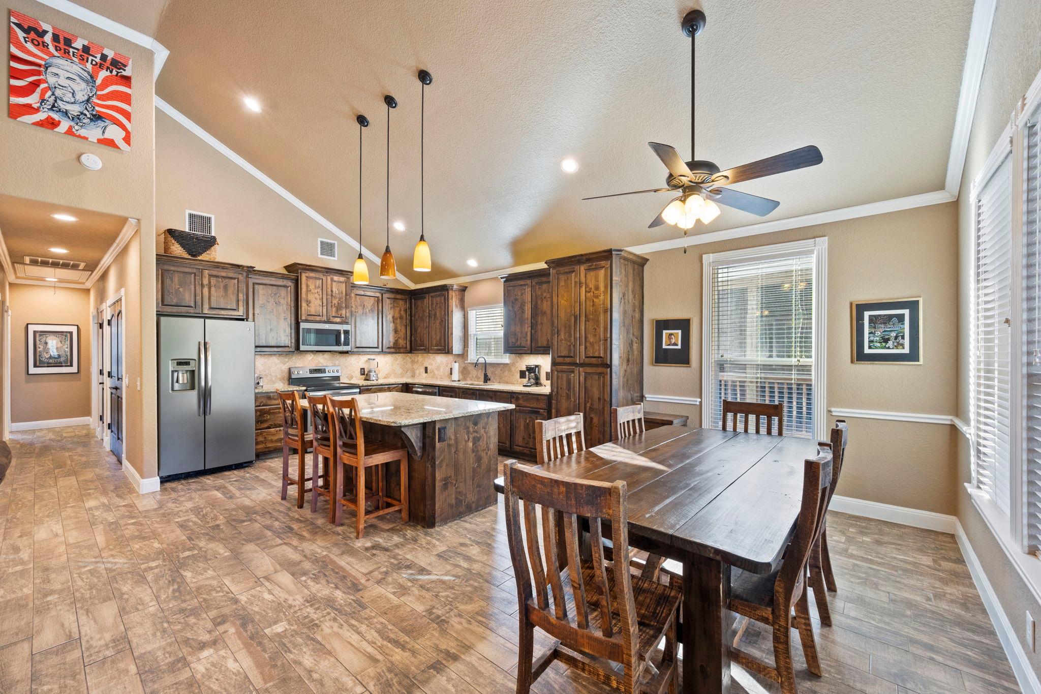 Image 6 of 27 For 198 River Villas Ct 3