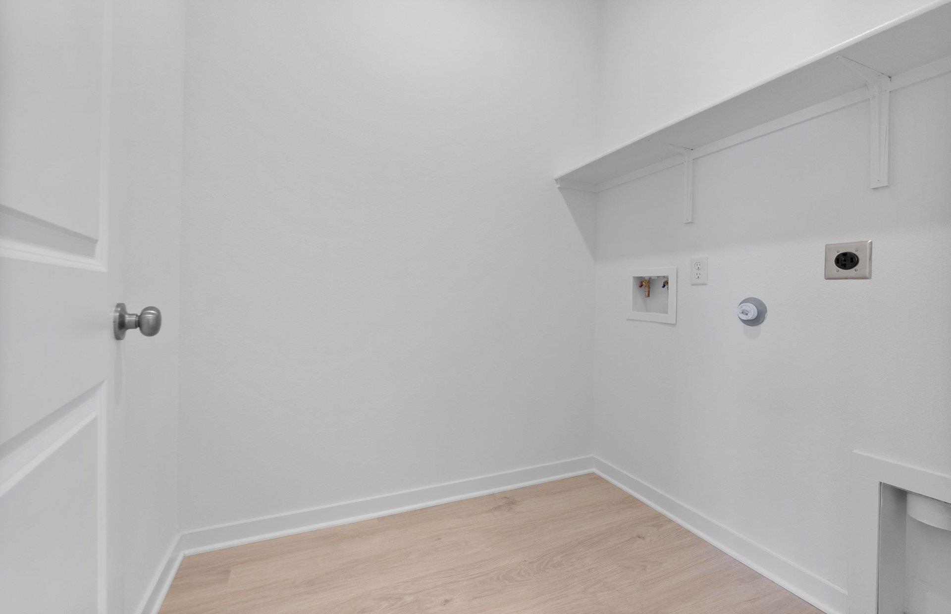 Image 8 of 15 For 1016 Kerr Ct