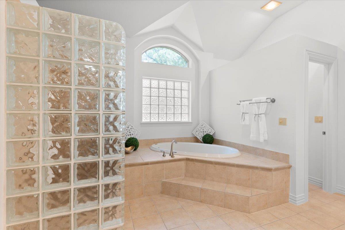 Image 29 of 40 For 2905 Post River Rd