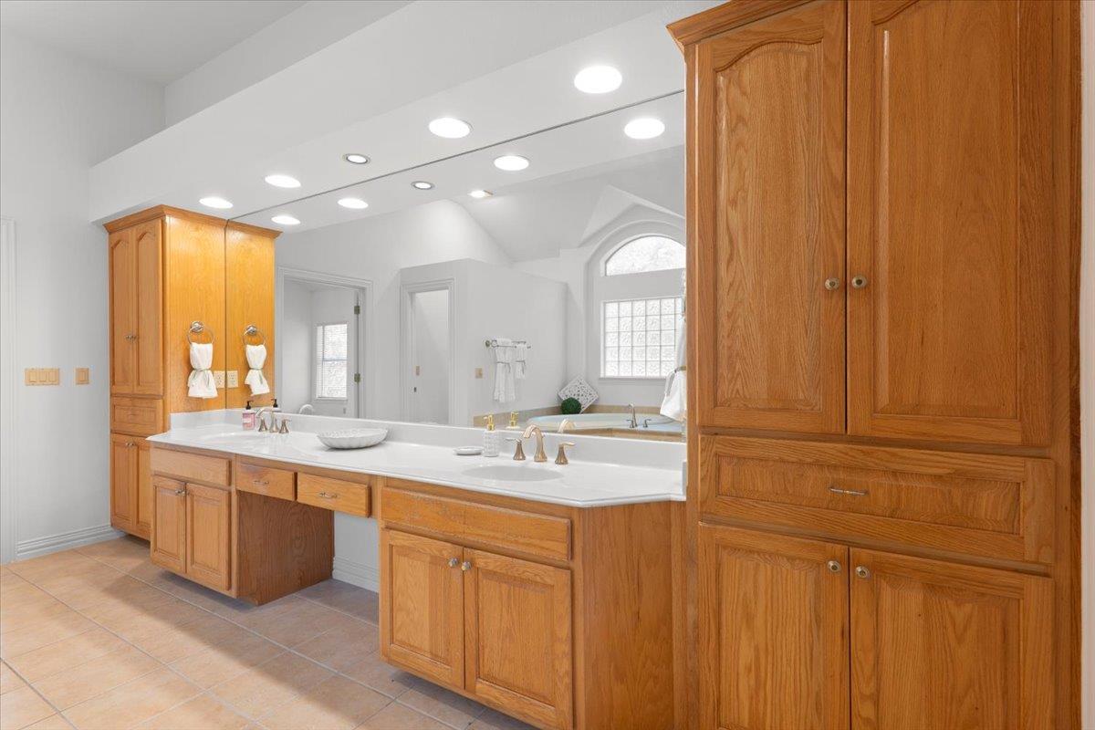 Image 30 of 40 For 2905 Post River Rd