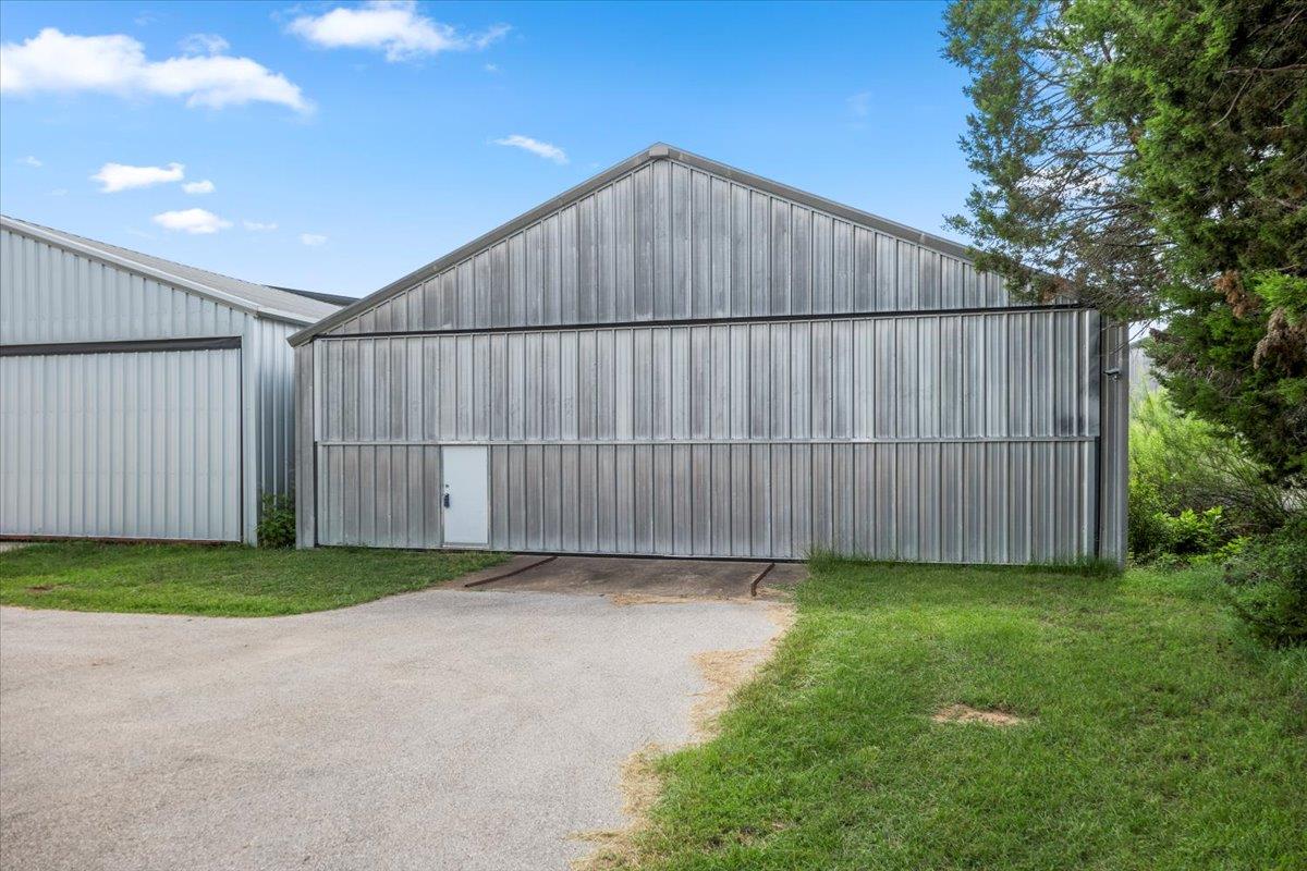 Image 35 of 40 For 2905 Post River Rd