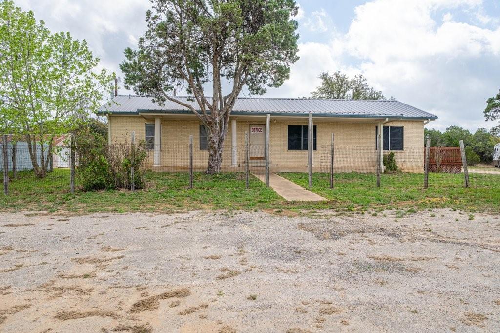 Image 16 of 19 For 12102 Us Highway 281 N