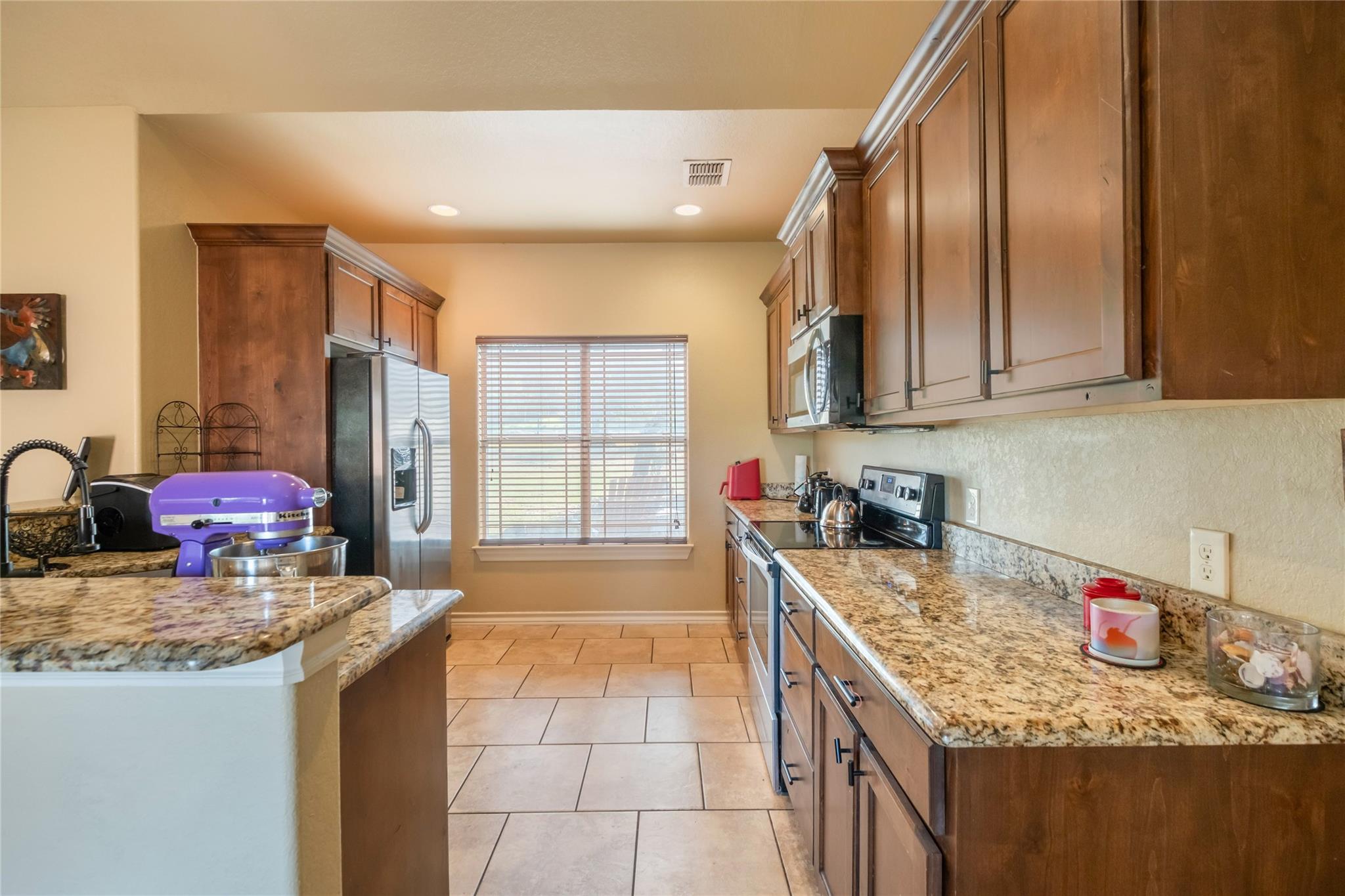 Image 11 of 40 For 107 Garrett Way