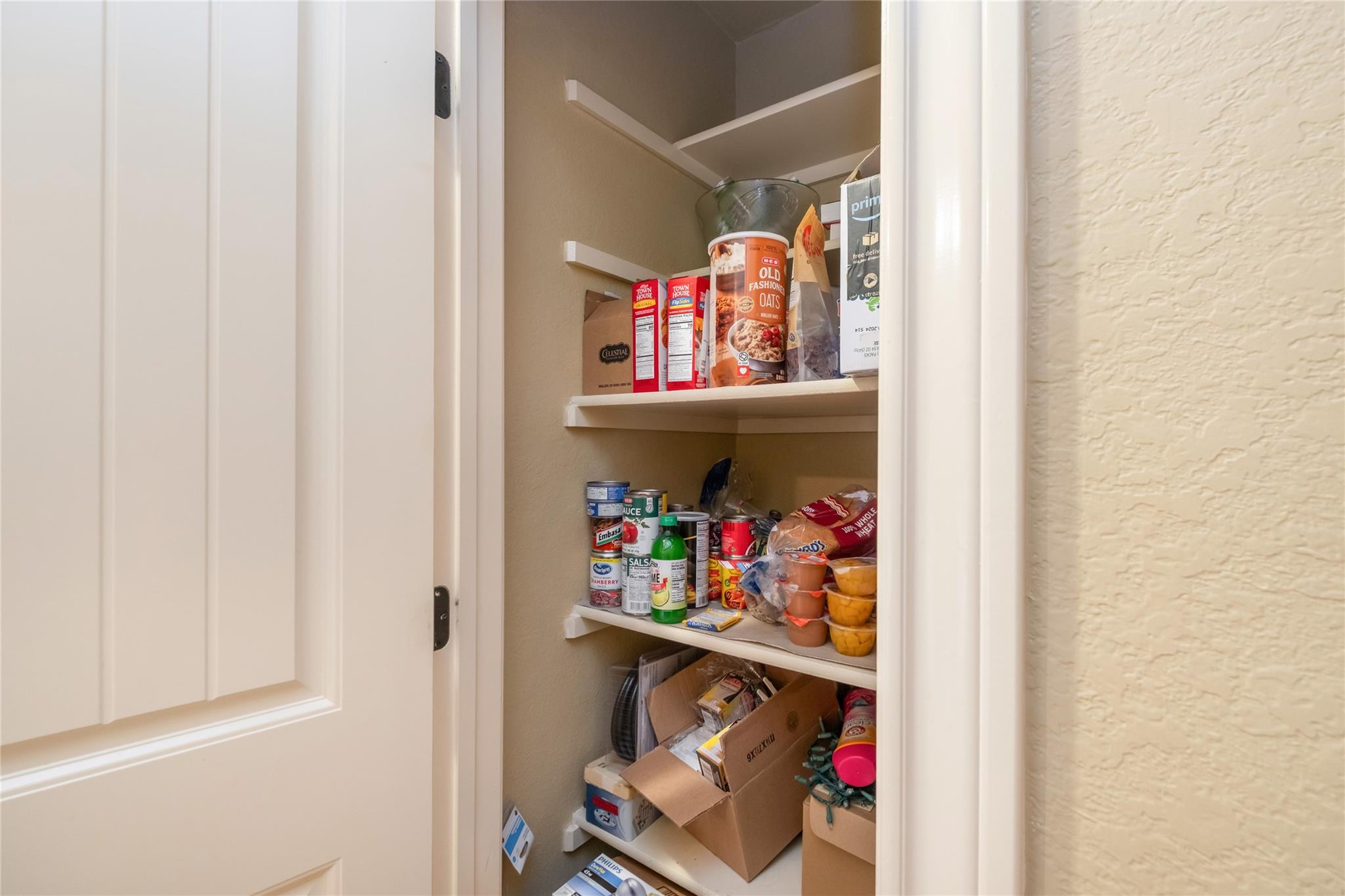 Image 13 of 40 For 107 Garrett Way