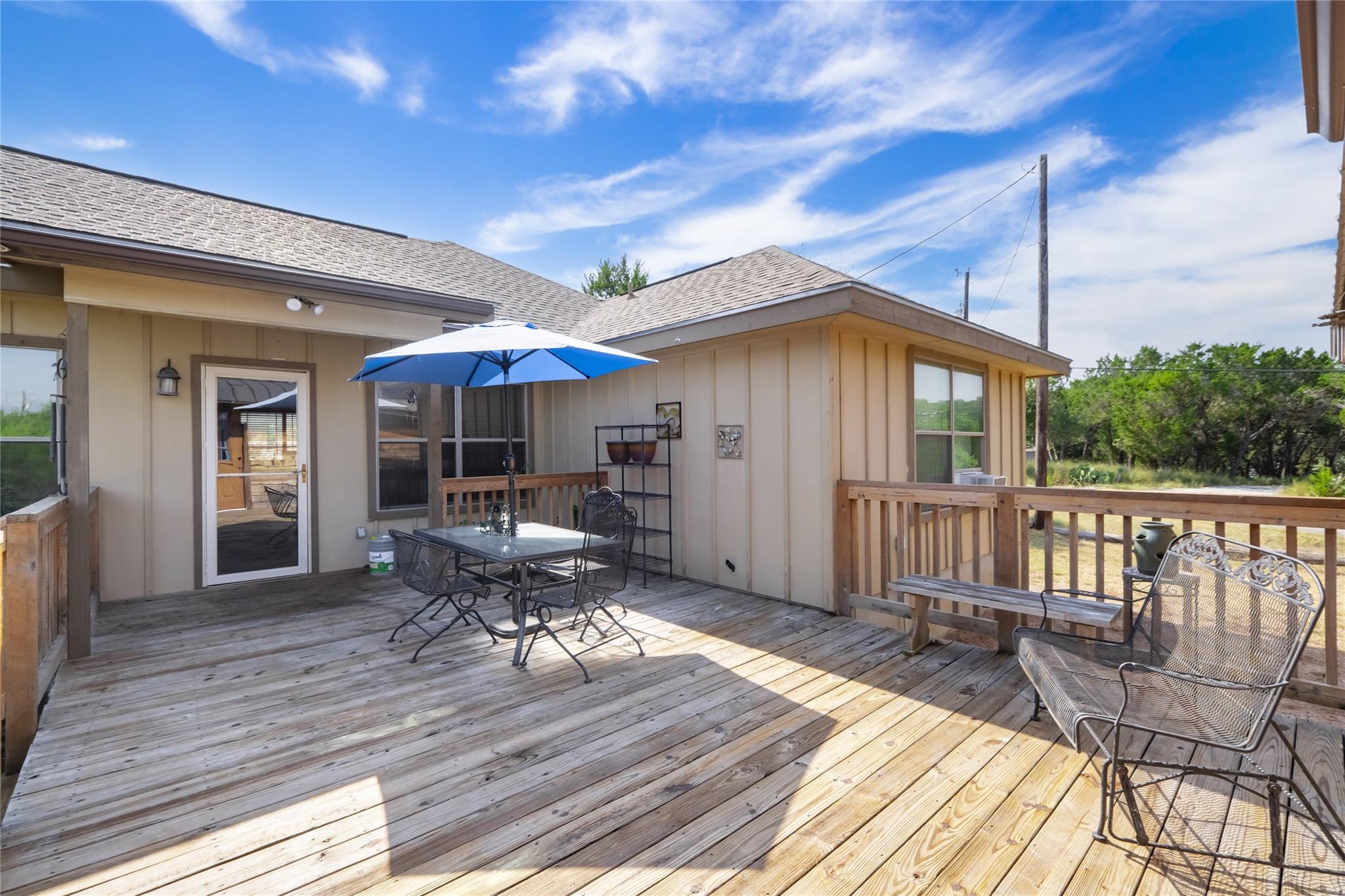 Image 23 of 40 For 107 Garrett Way