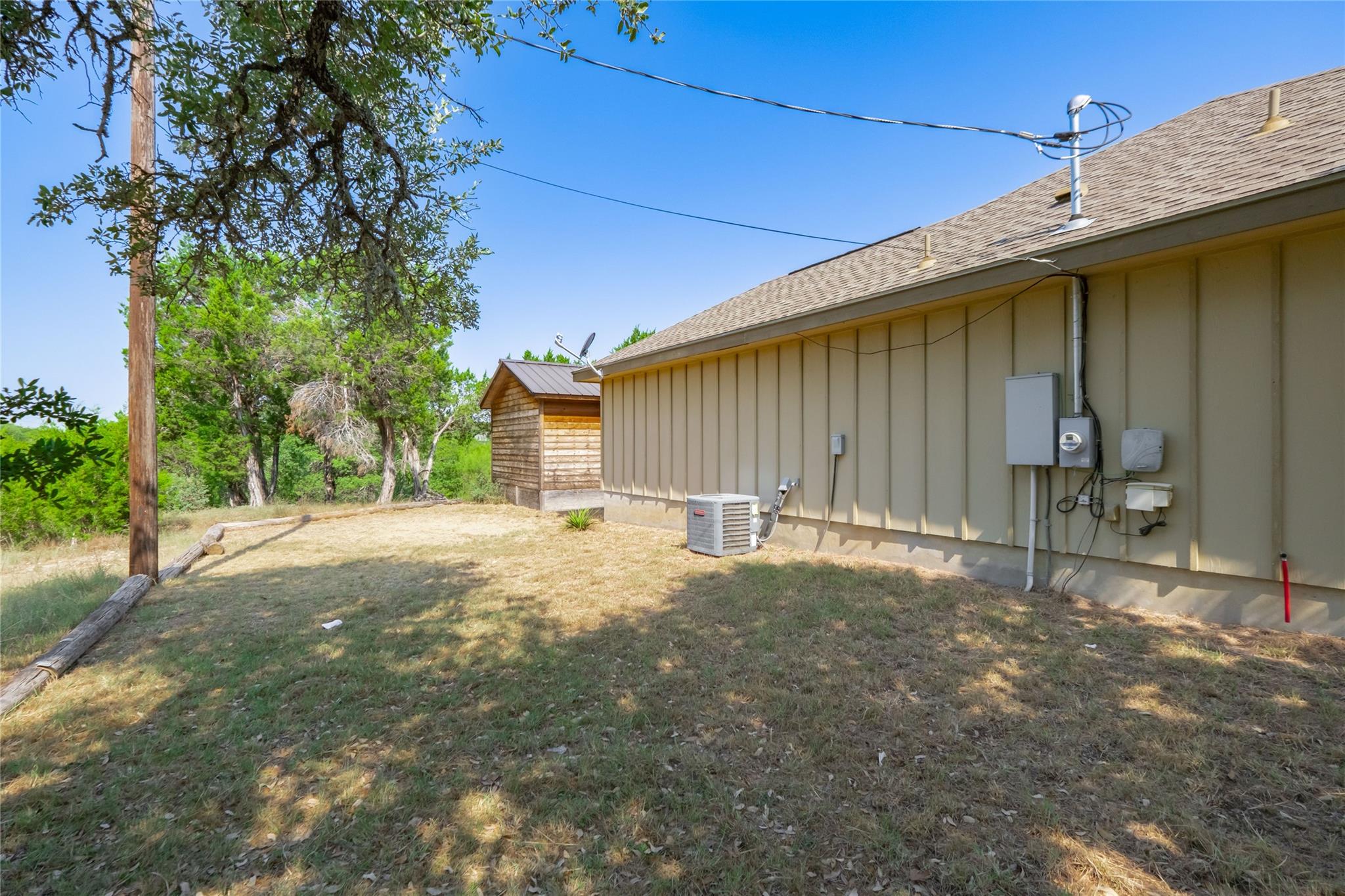 Image 32 of 40 For 107 Garrett Way