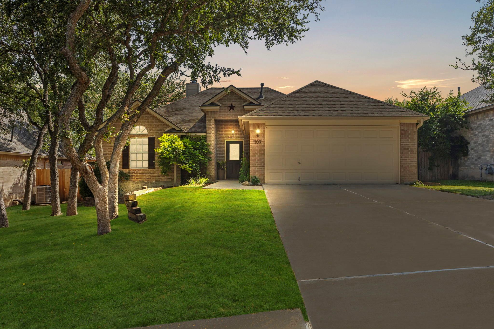 Details for 1109 Perkins St, San Marcos, TX 78666