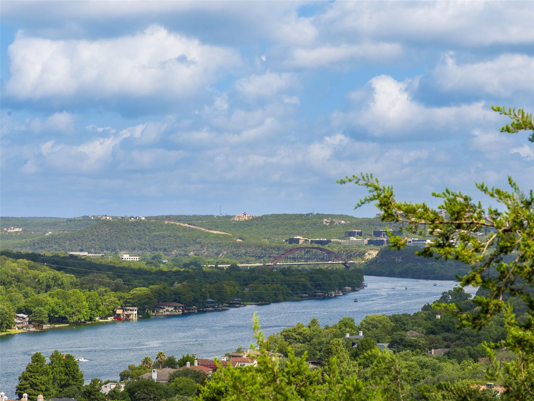 Image 17 of 24 For 4323 Mt Bonnell Rd