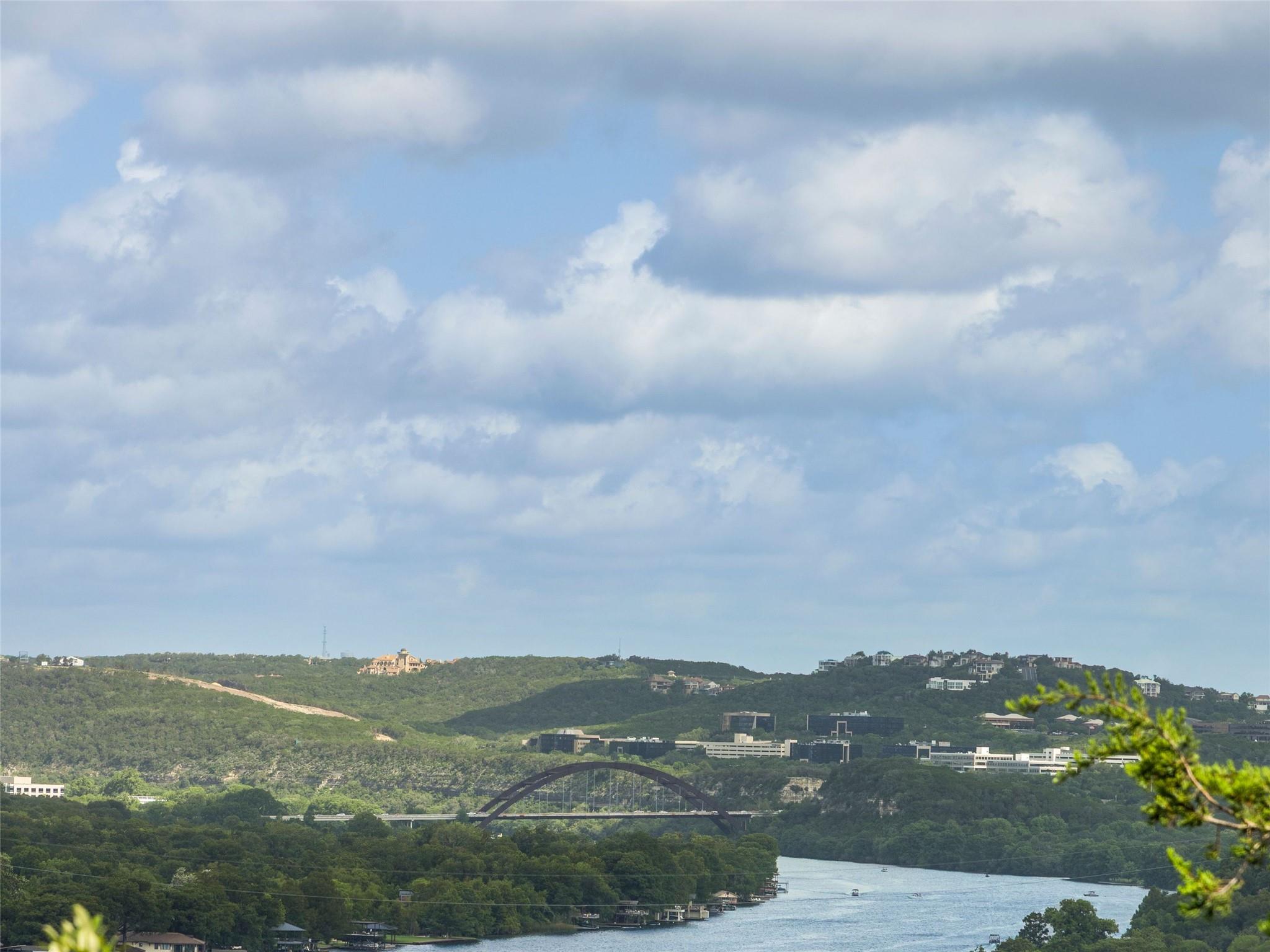 Image 21 of 24 For 4323 Mt Bonnell Rd