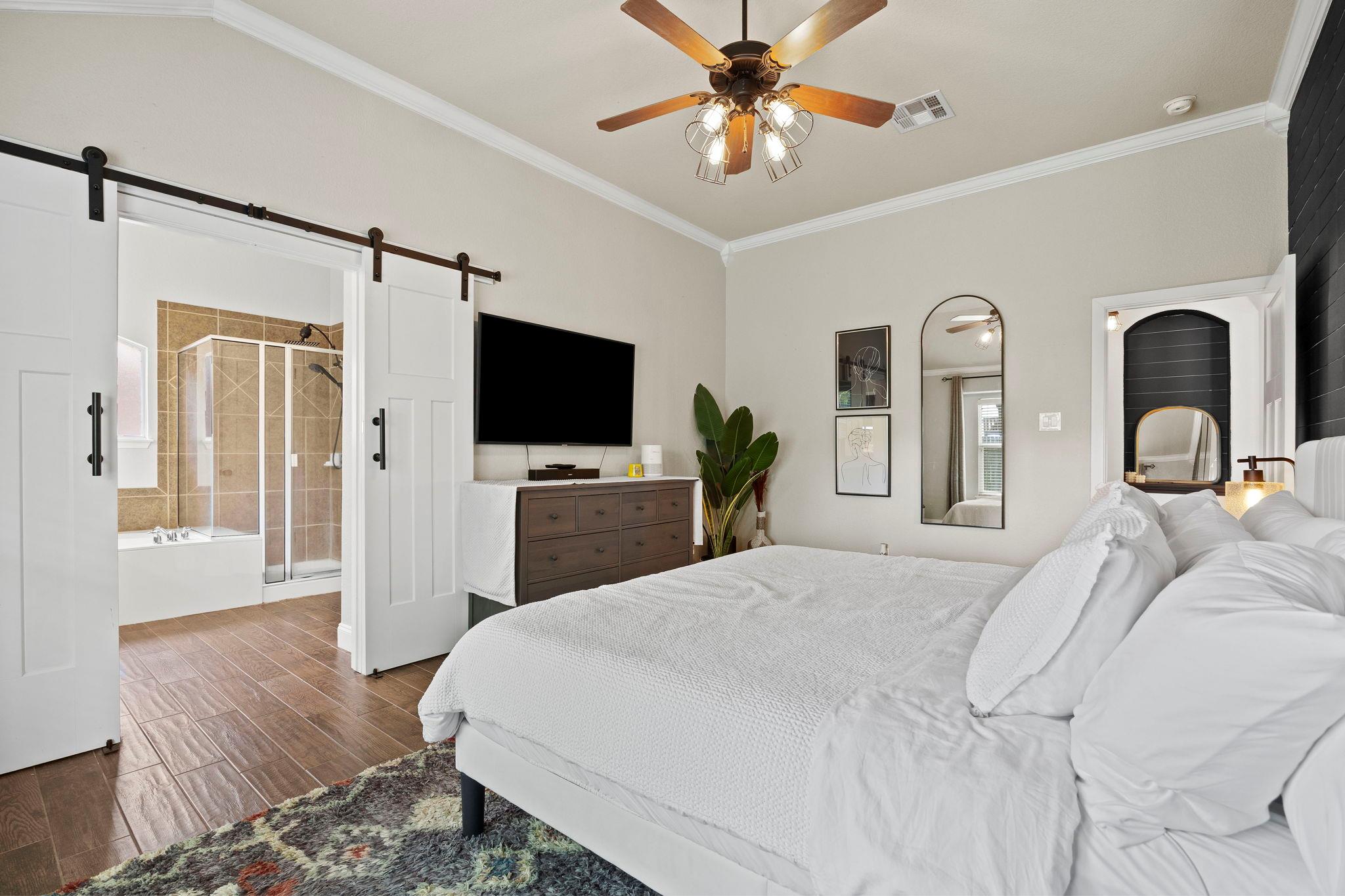 Image 18 of 38 For 401 Wiltshire Dr