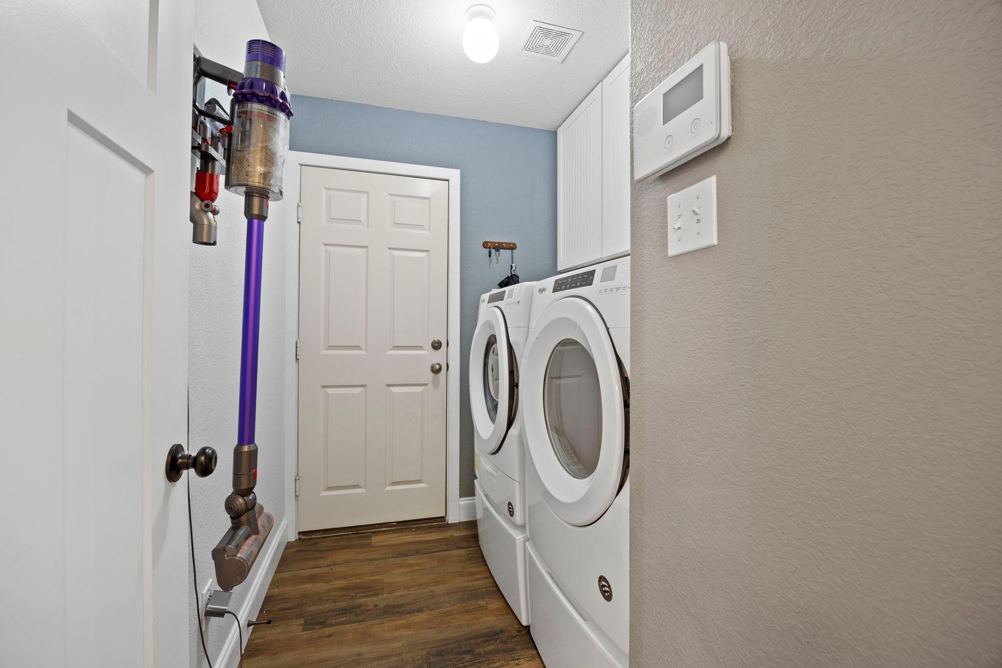 Image 33 of 38 For 401 Wiltshire Dr