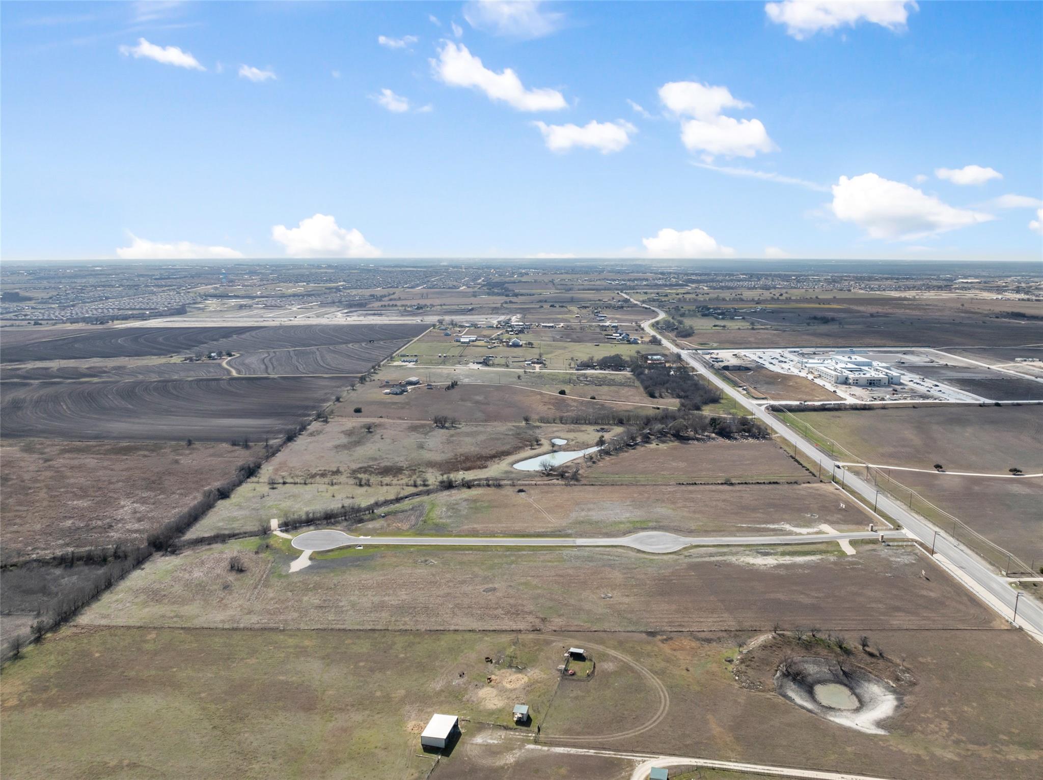 Image 3 of 29 For 2558 Fm 487  