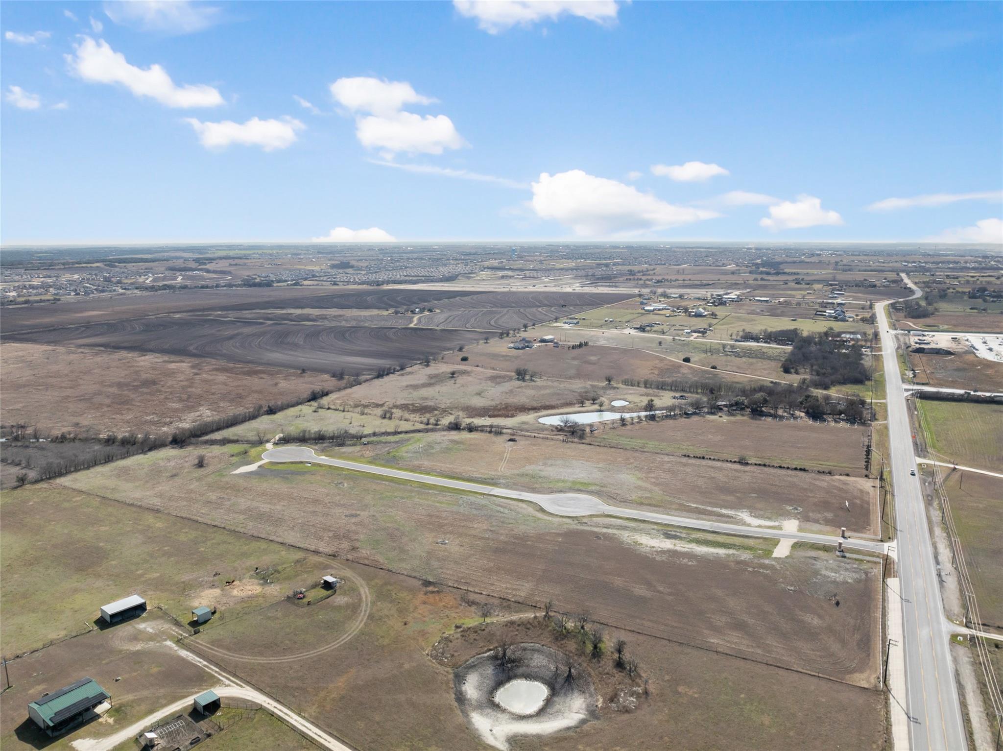 Image 4 of 29 For 2558 Fm 487  