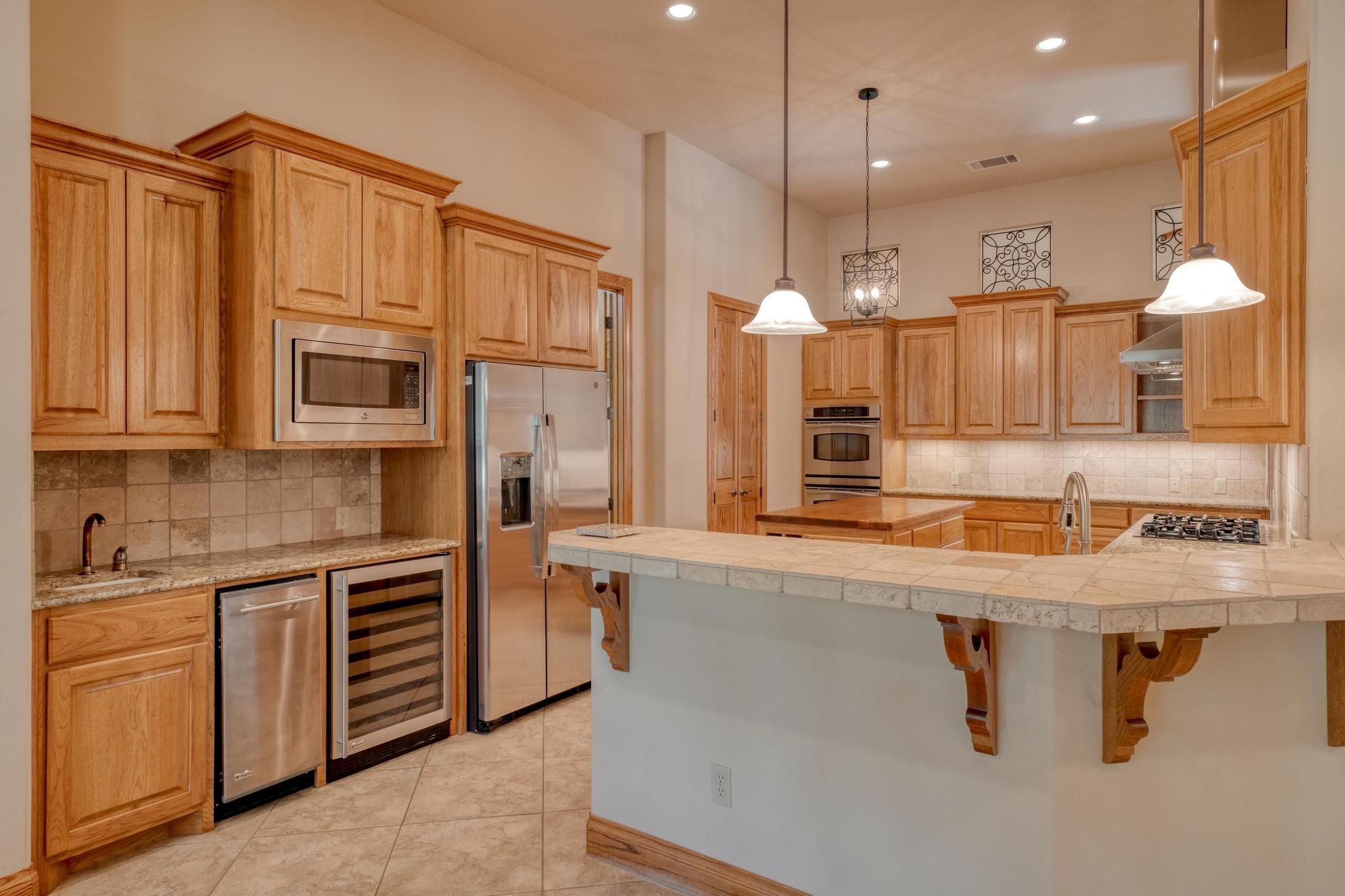 Image 10 of 40 For 205 Flint Ridge Trl