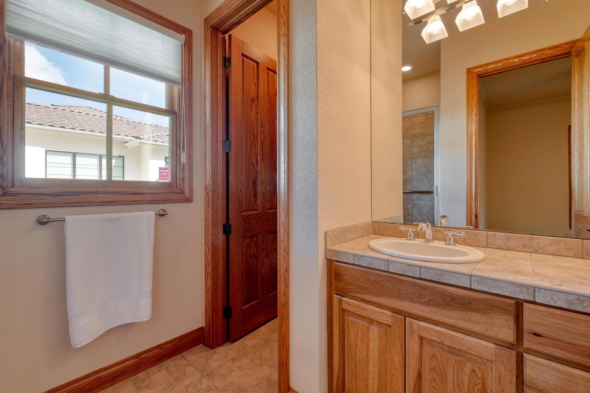 Image 27 of 40 For 205 Flint Ridge Trl