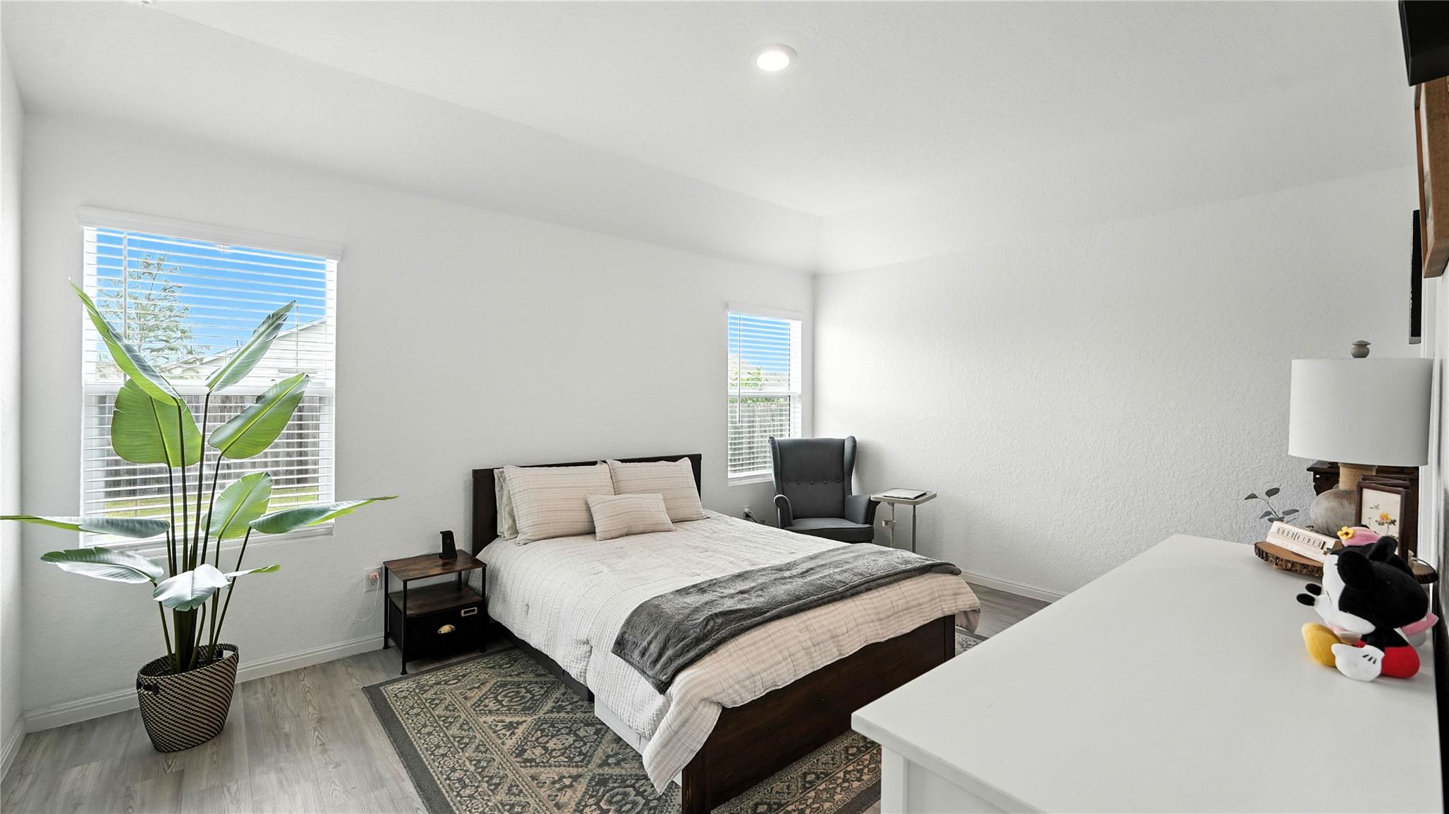 Image 17 of 33 For 31665 Acacia Vista