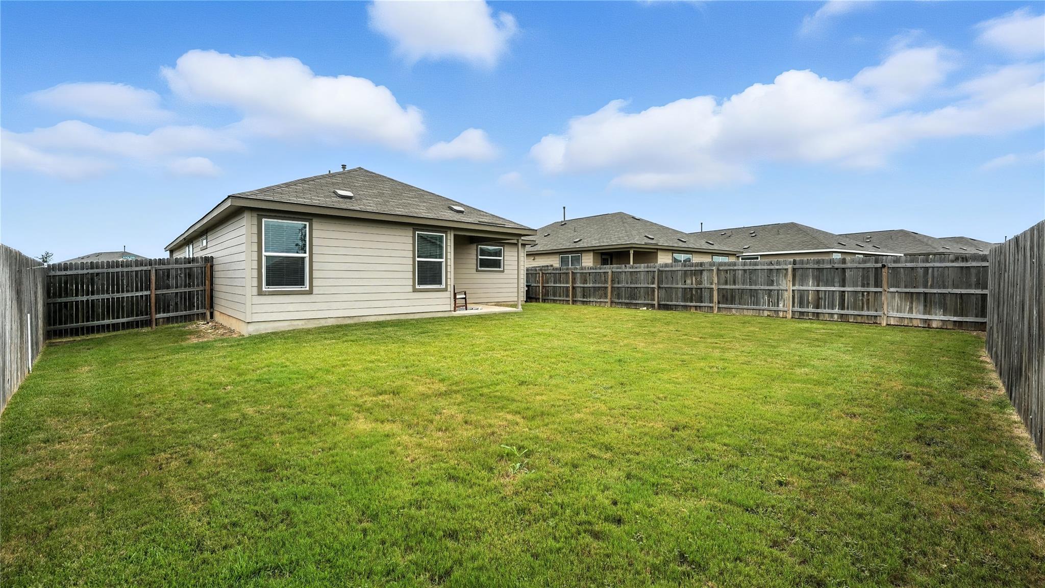 Image 33 of 33 For 31665 Acacia Vista