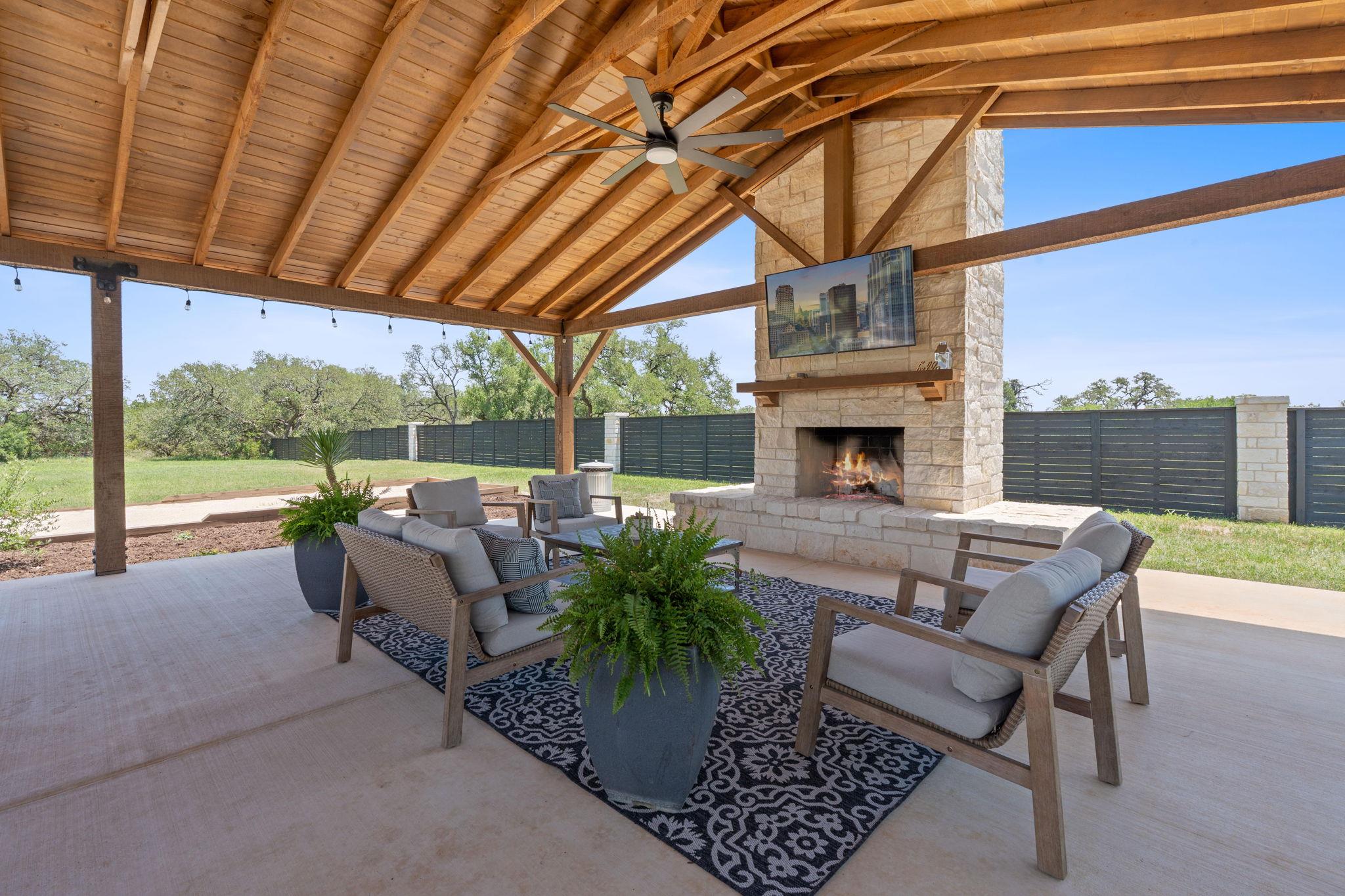 Image 31 of 38 For 5632 Copper Vista