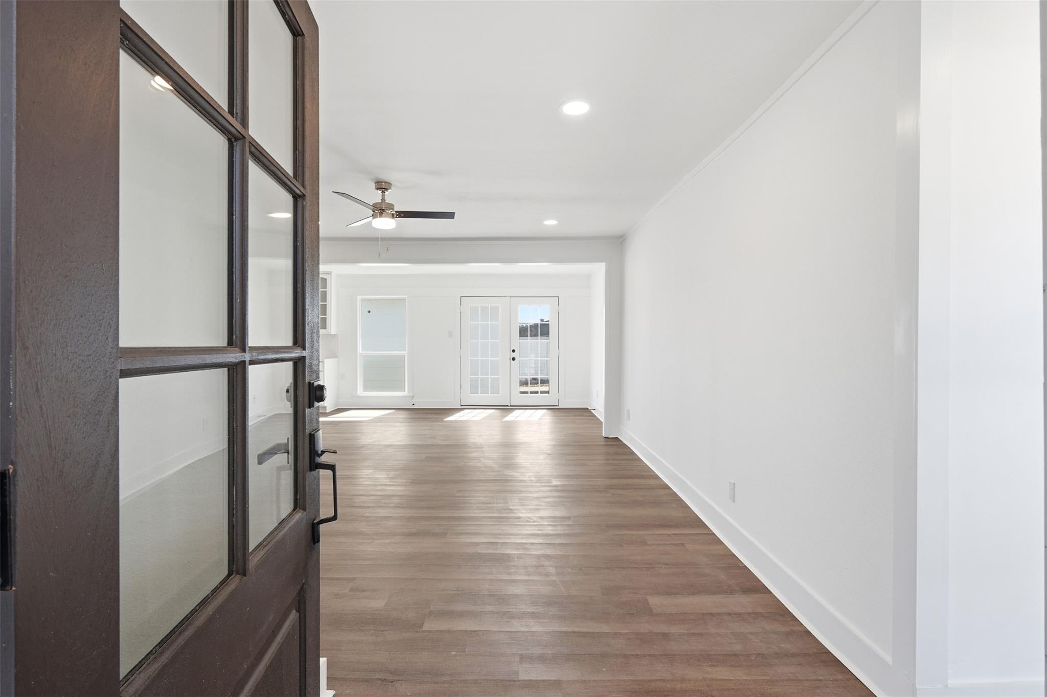 Image 3 of 22 For 100 Howard Dr